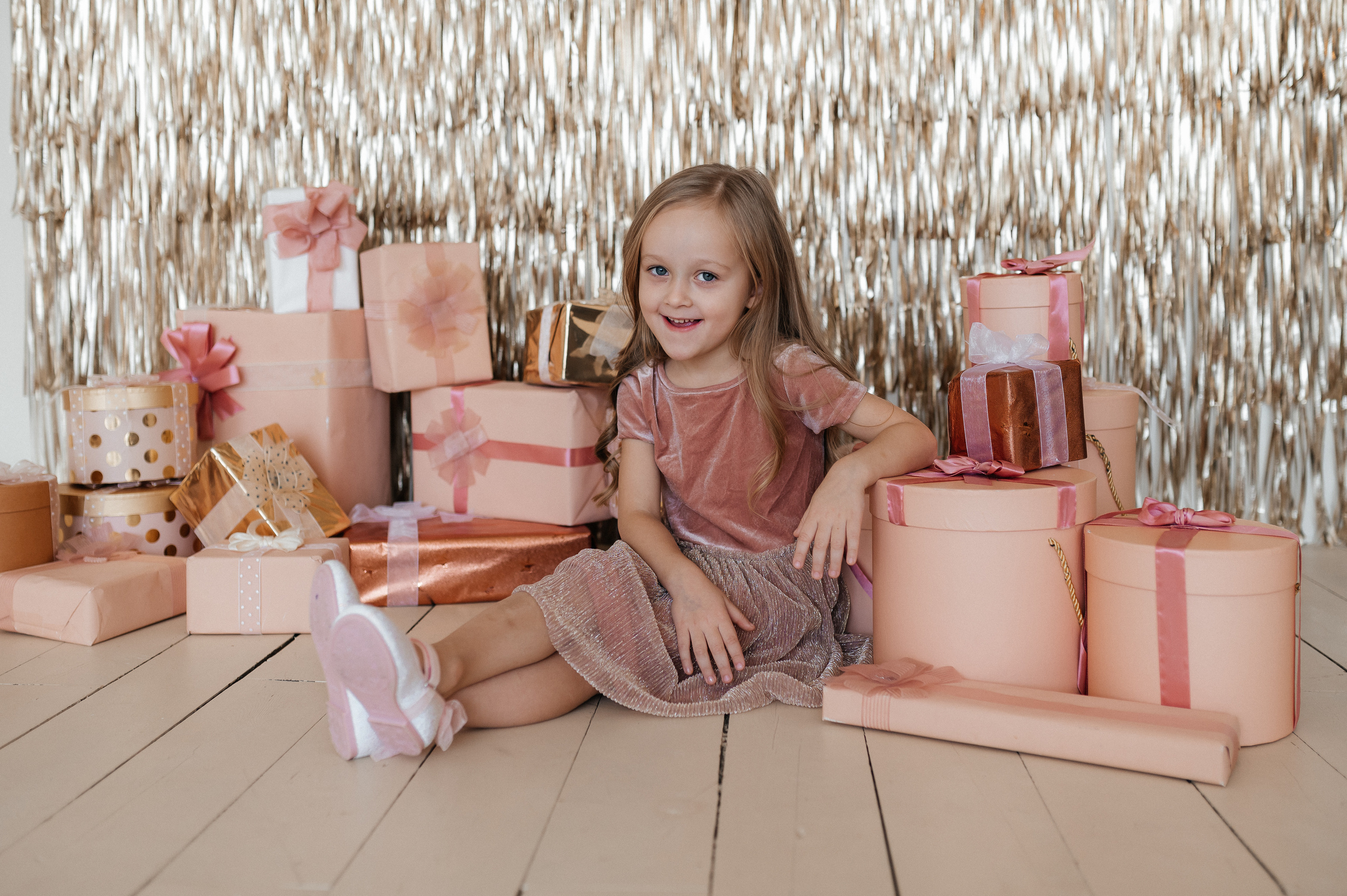 Саша и Полина. Студия. Главная