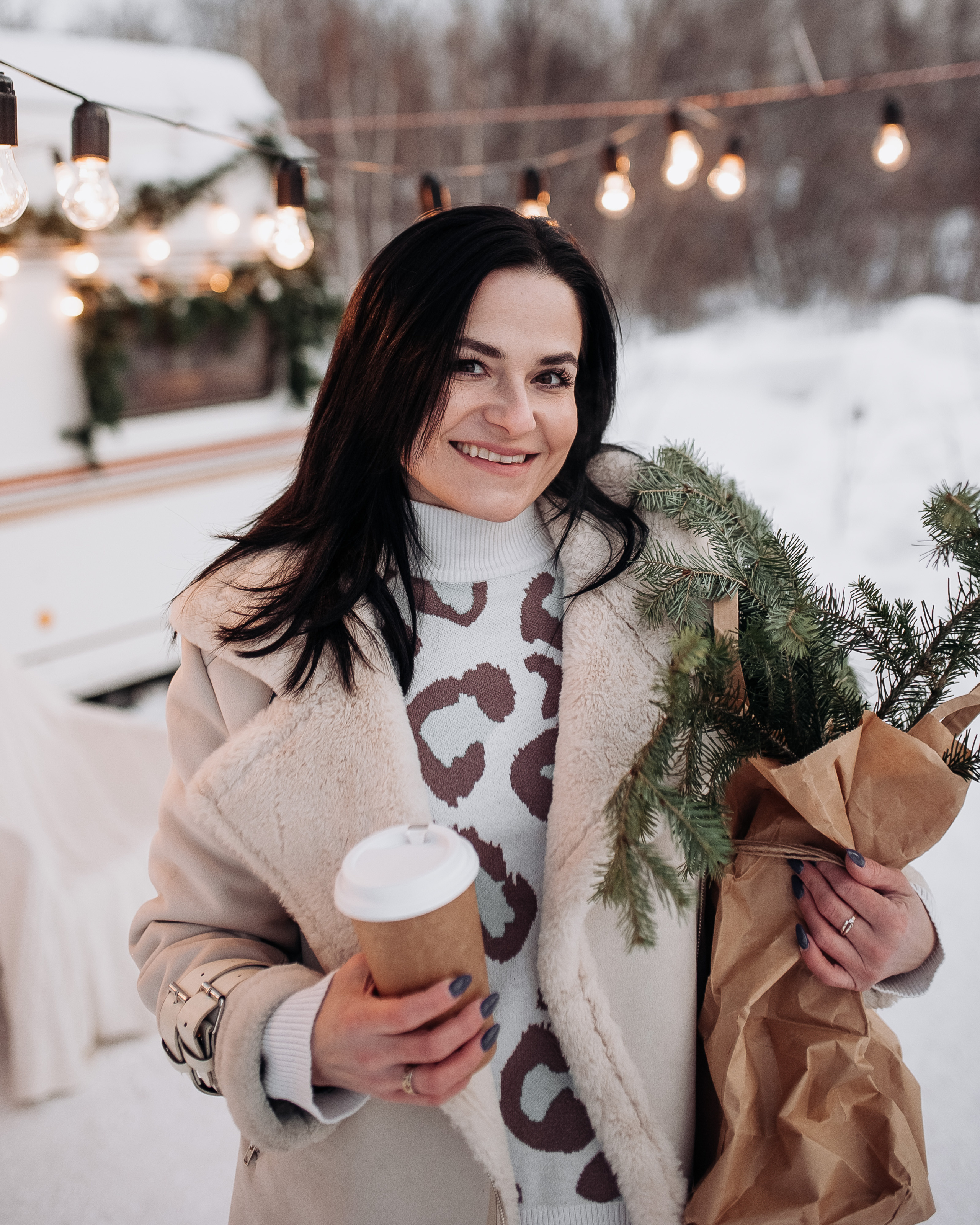 Матвей, Катя и Стелла. Кемпер. Главная