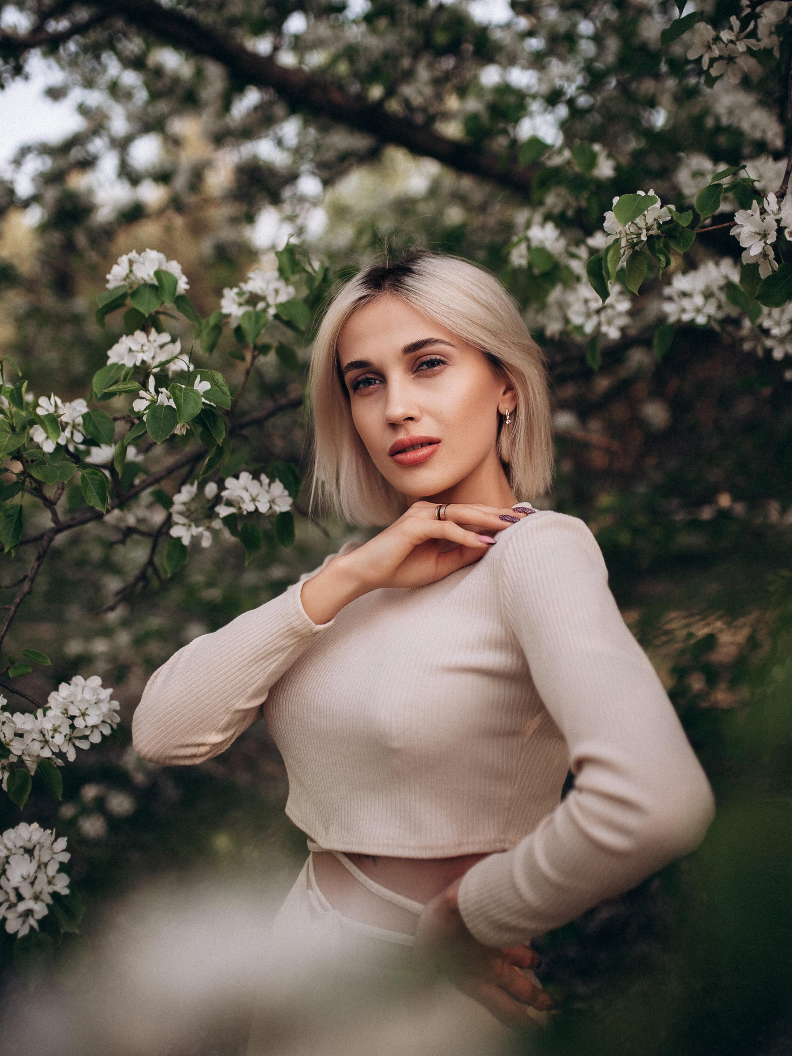 Рома и Саша. В цветении. Главная