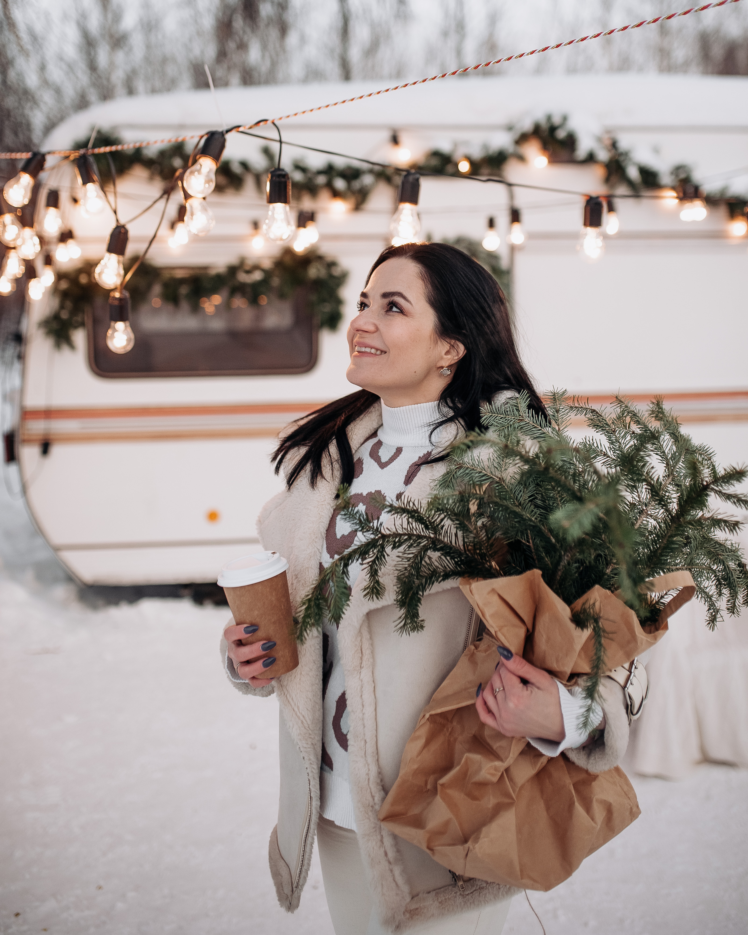 Матвей, Катя и Стелла. Кемпер. Главная