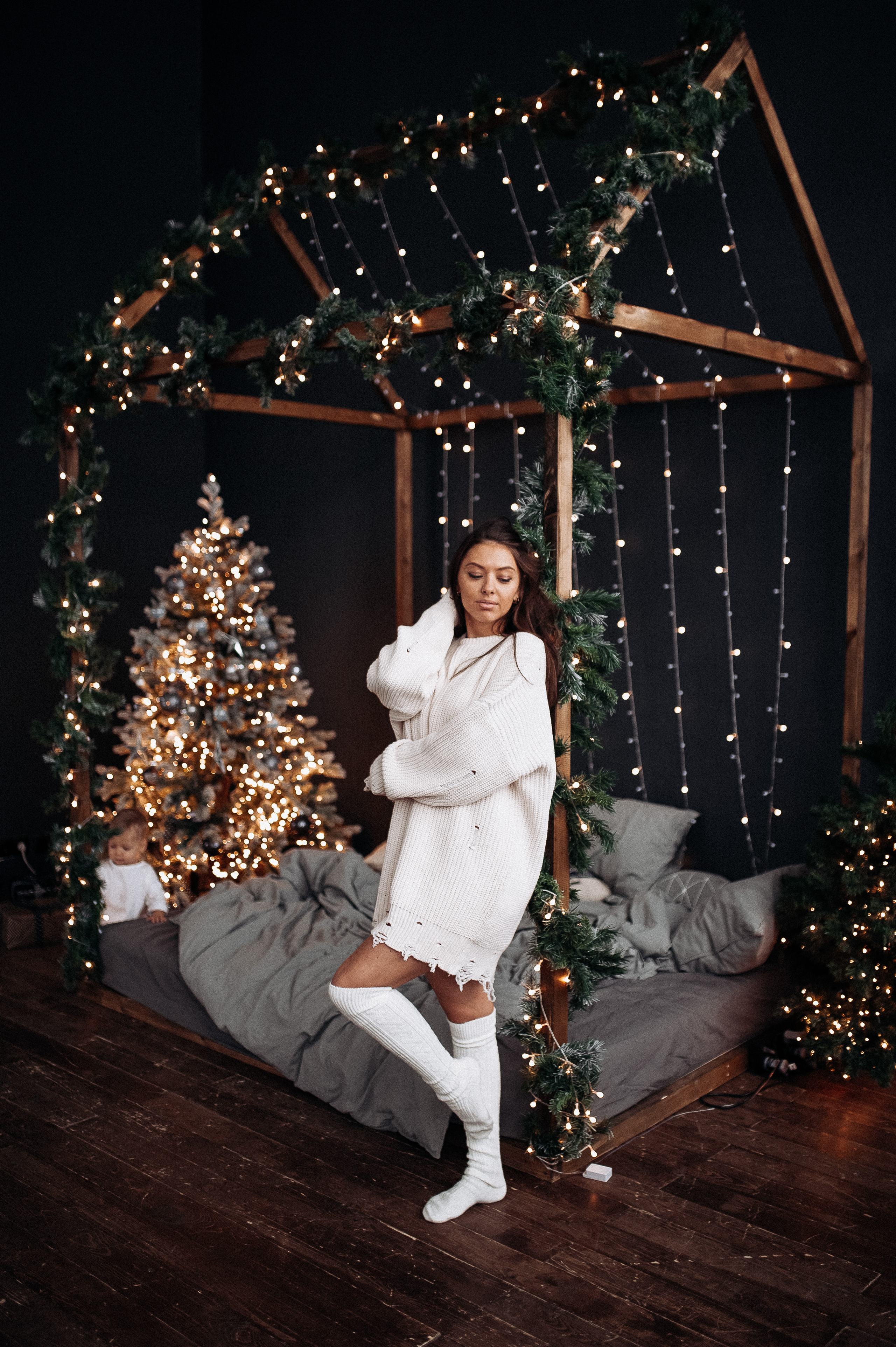 Вика и Матвей. Новогодняя. Главная