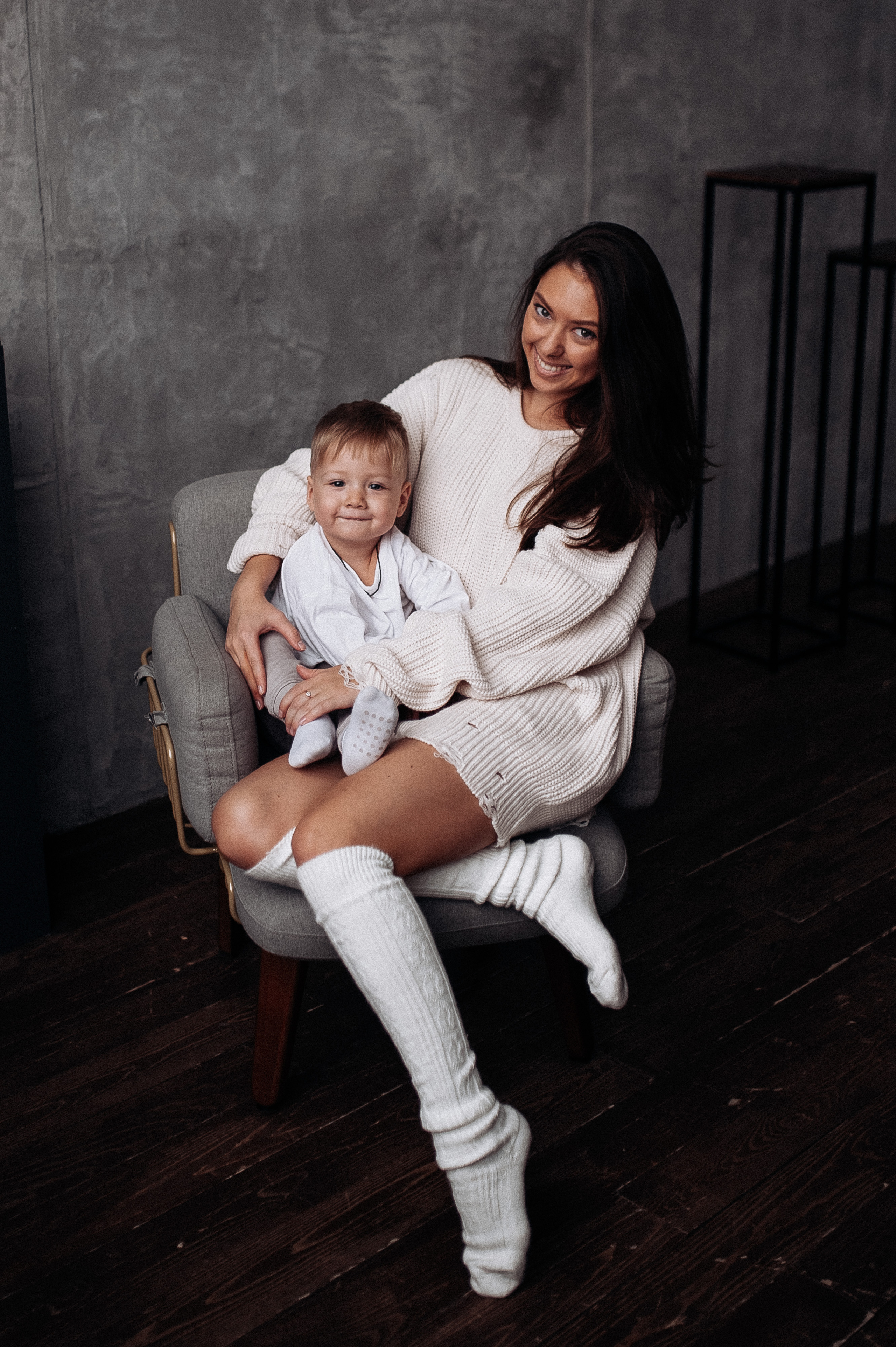 Вика и Матвей. Новогодняя. Главная