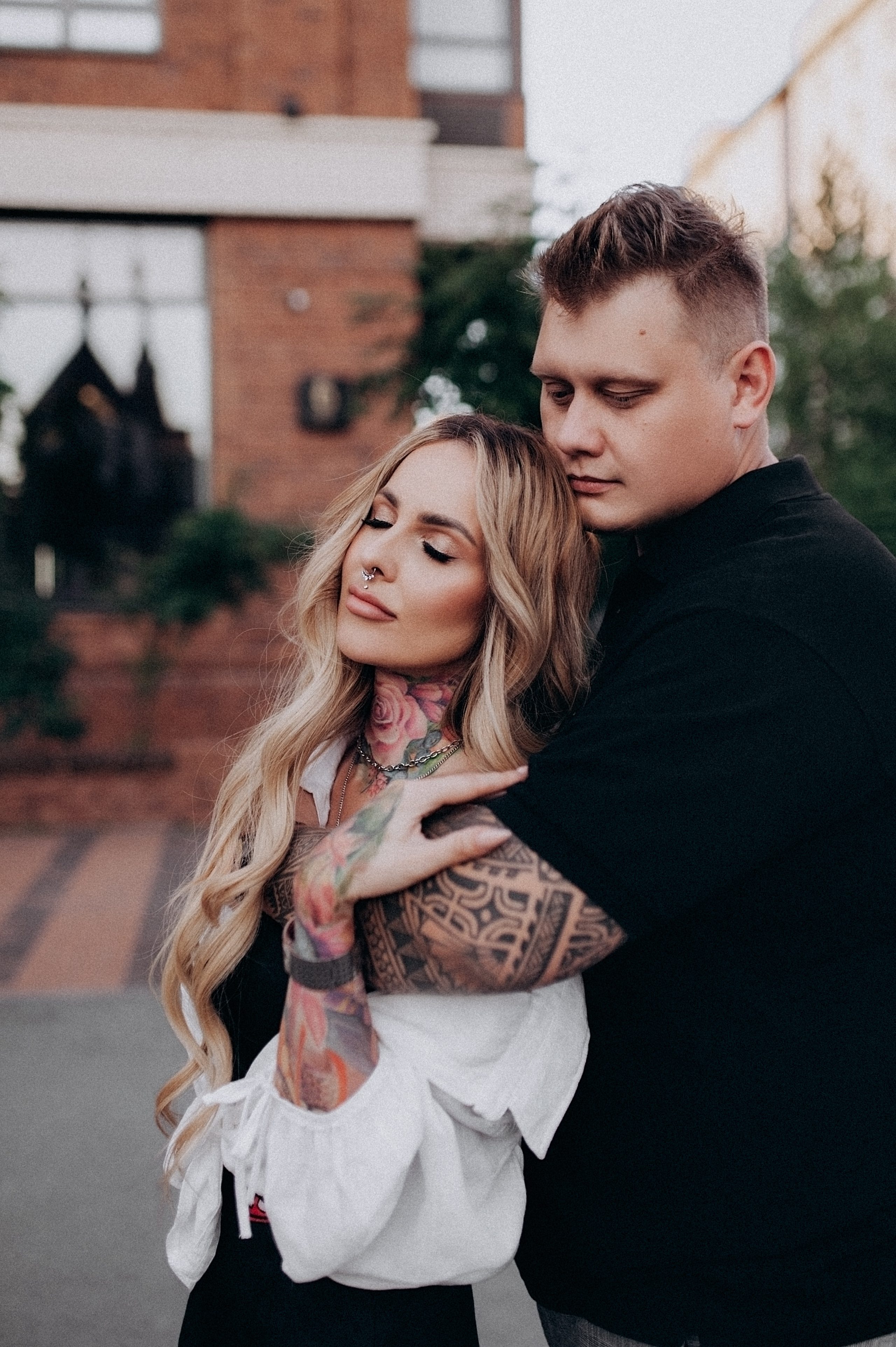 Лёша и Света. Прогулка. Главная