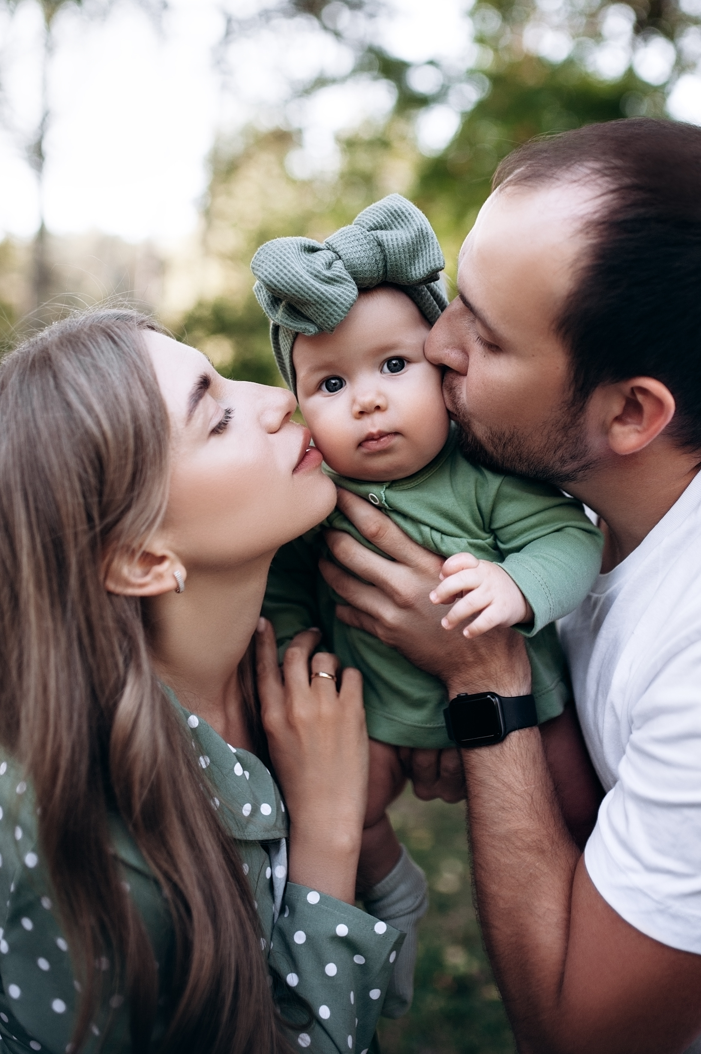 Сергей, Рита и Тоня. Прогулка. Главная