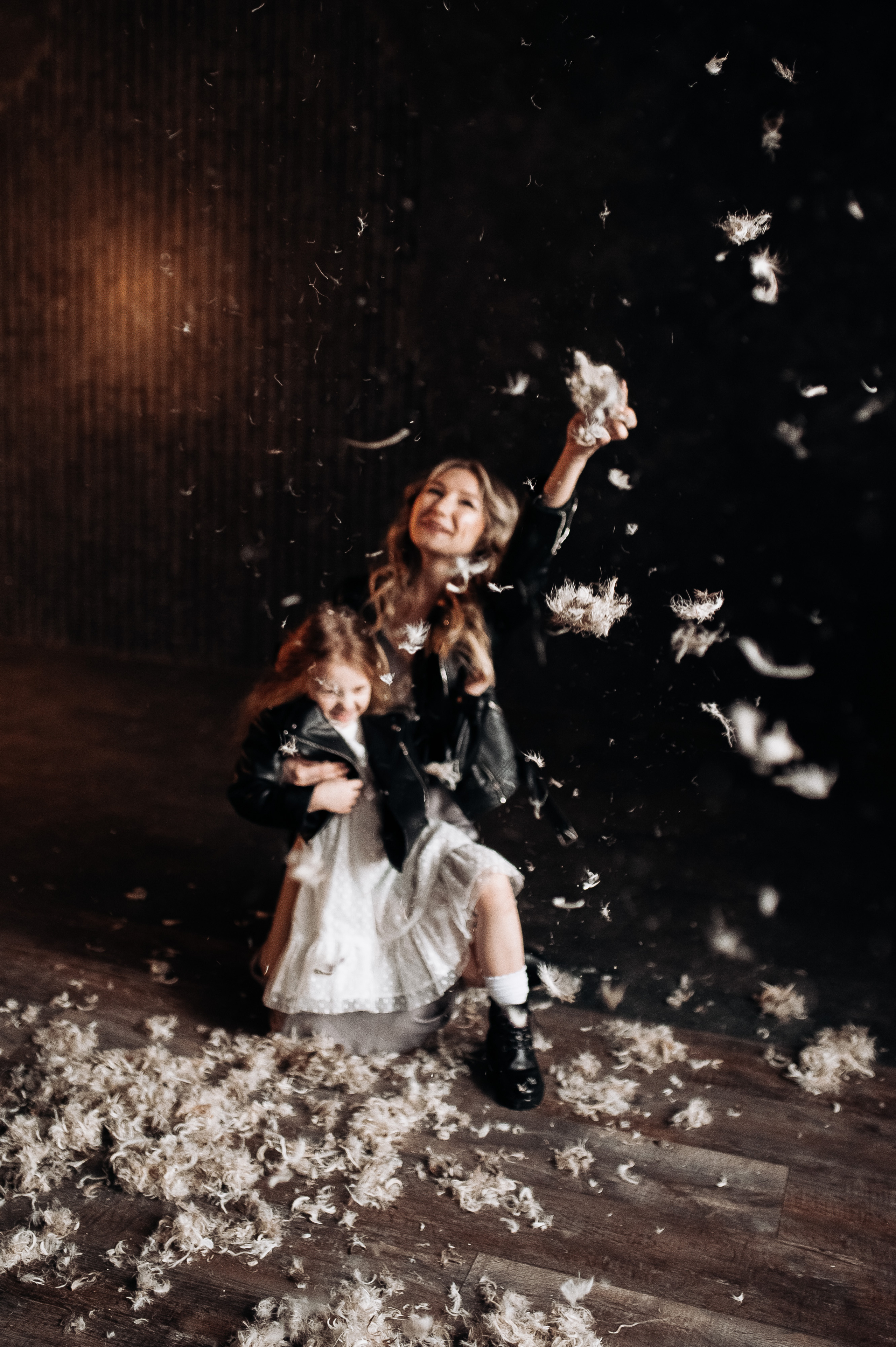 Лена и Алина. Студия. Главная