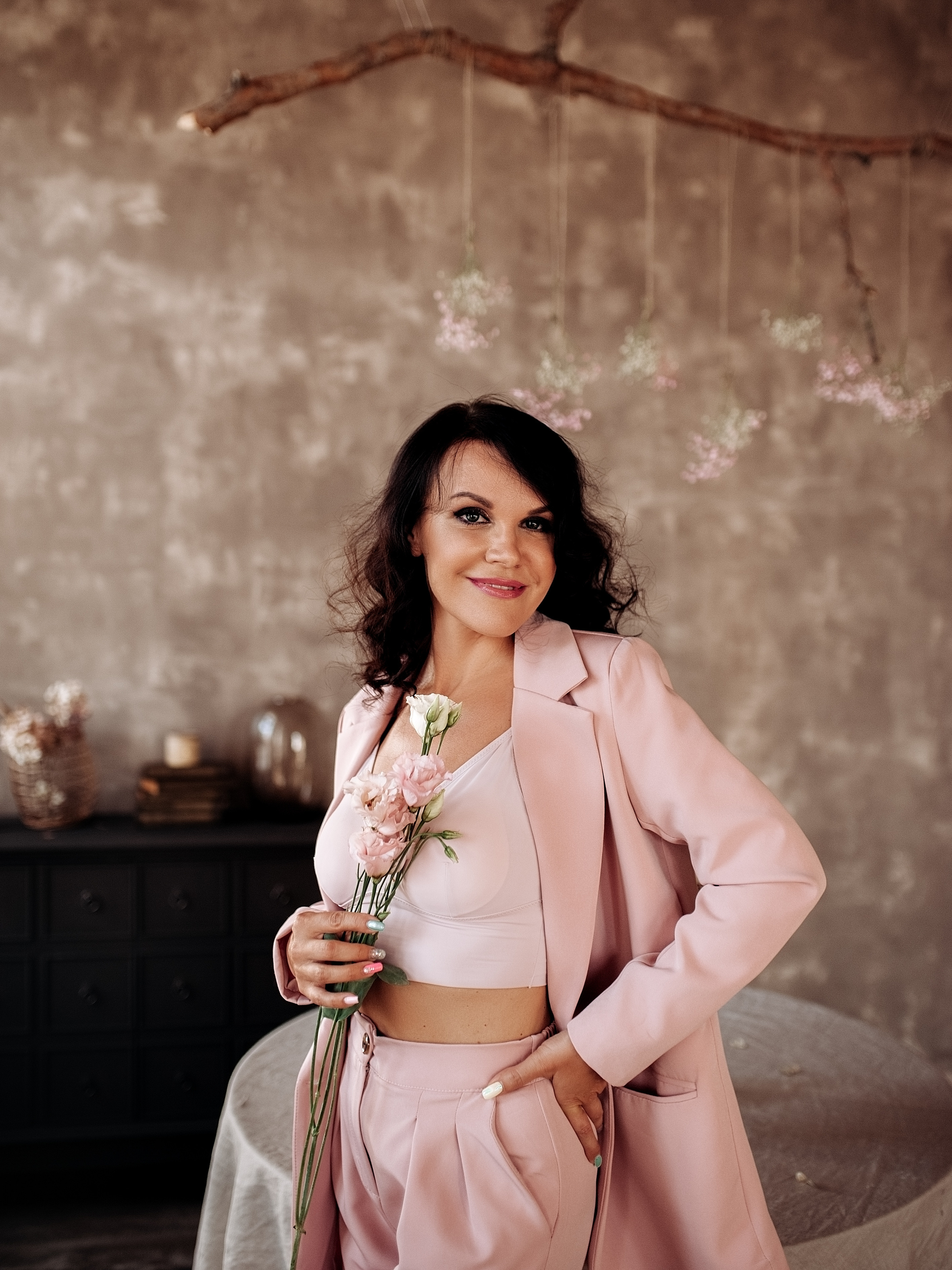 Мама и дочки. 8 марта. Главная