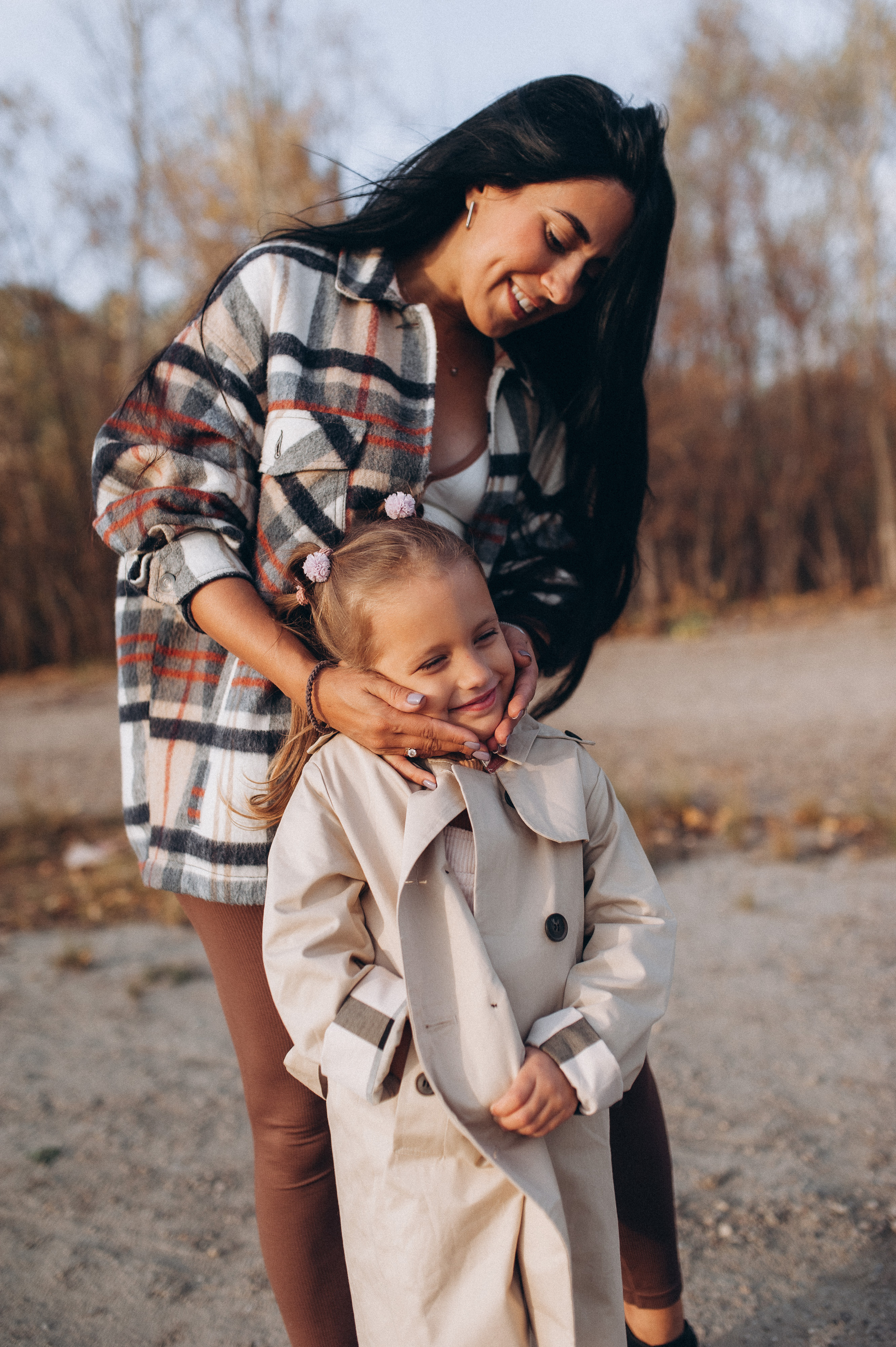 Паша, Оля и Вика. Прогулка. Главная