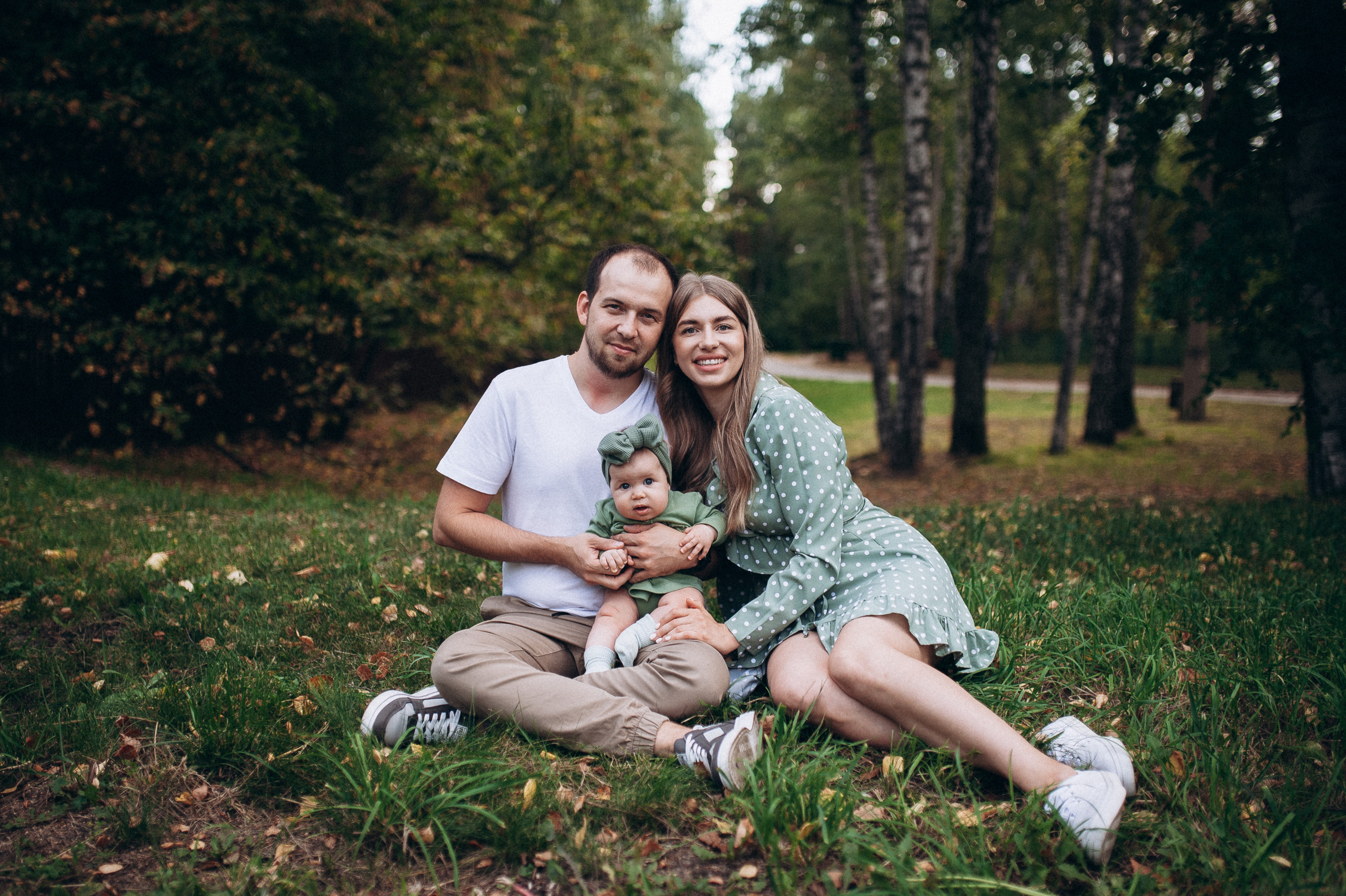 Сергей, Рита и Тоня. Прогулка. Главная