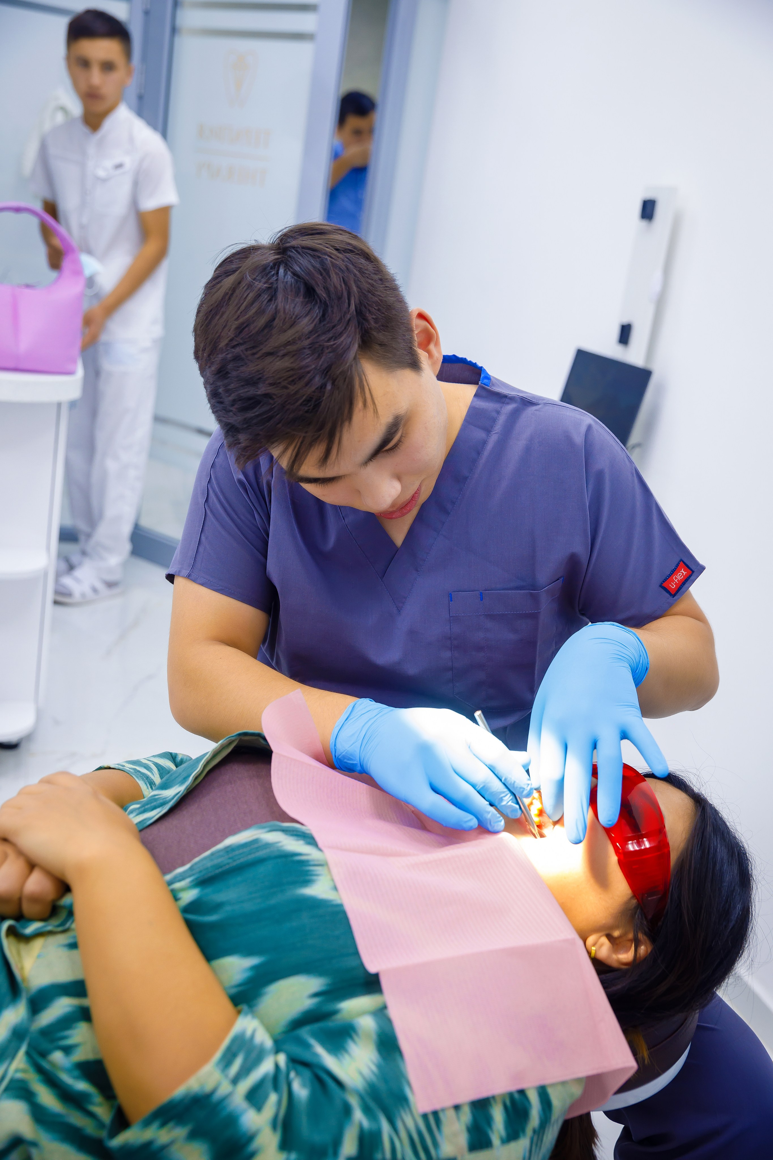 Стамотология. Семейный и Свадебный фотограф в Астане Александр Астапов