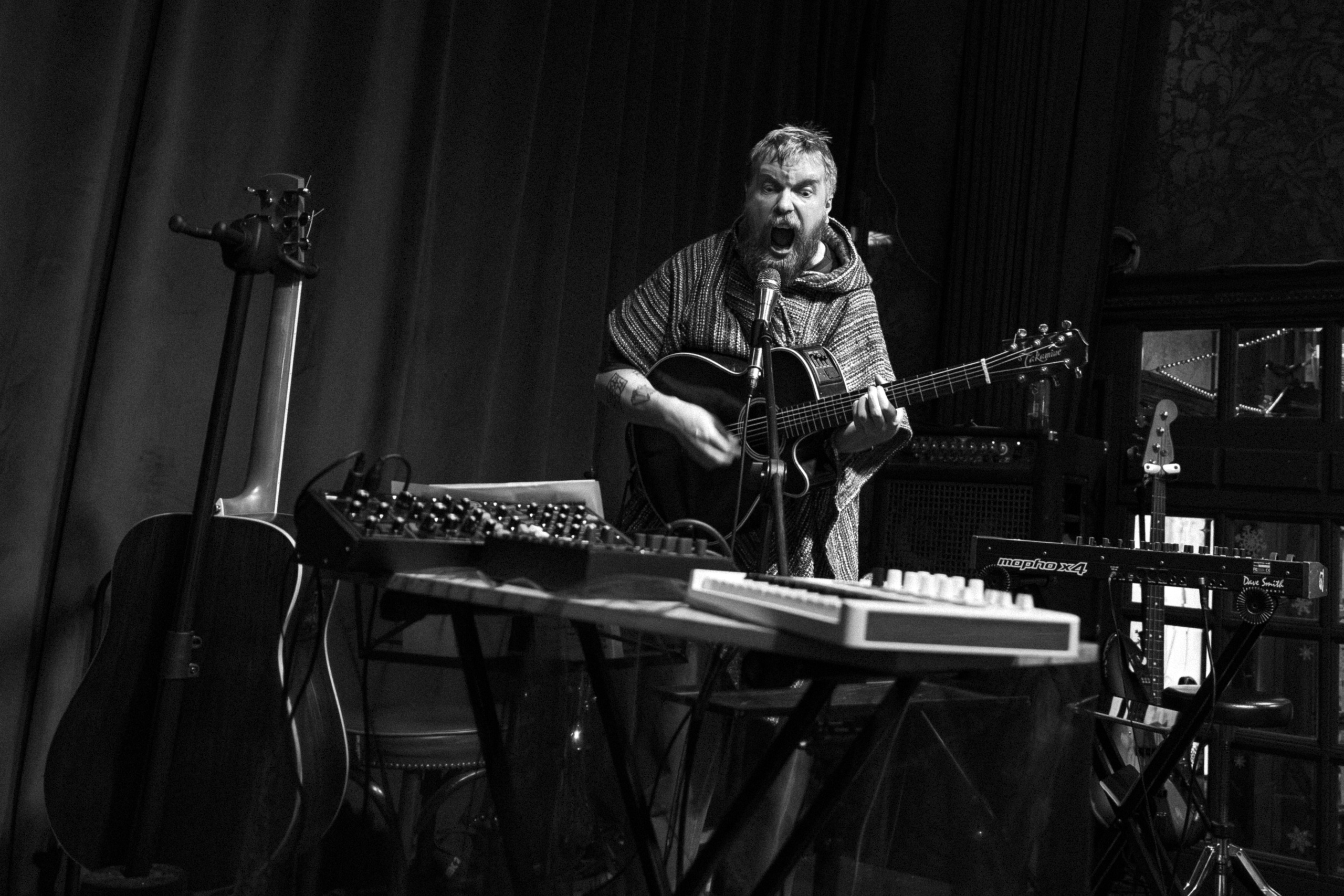 Витя Скорбенко (16 тонн)