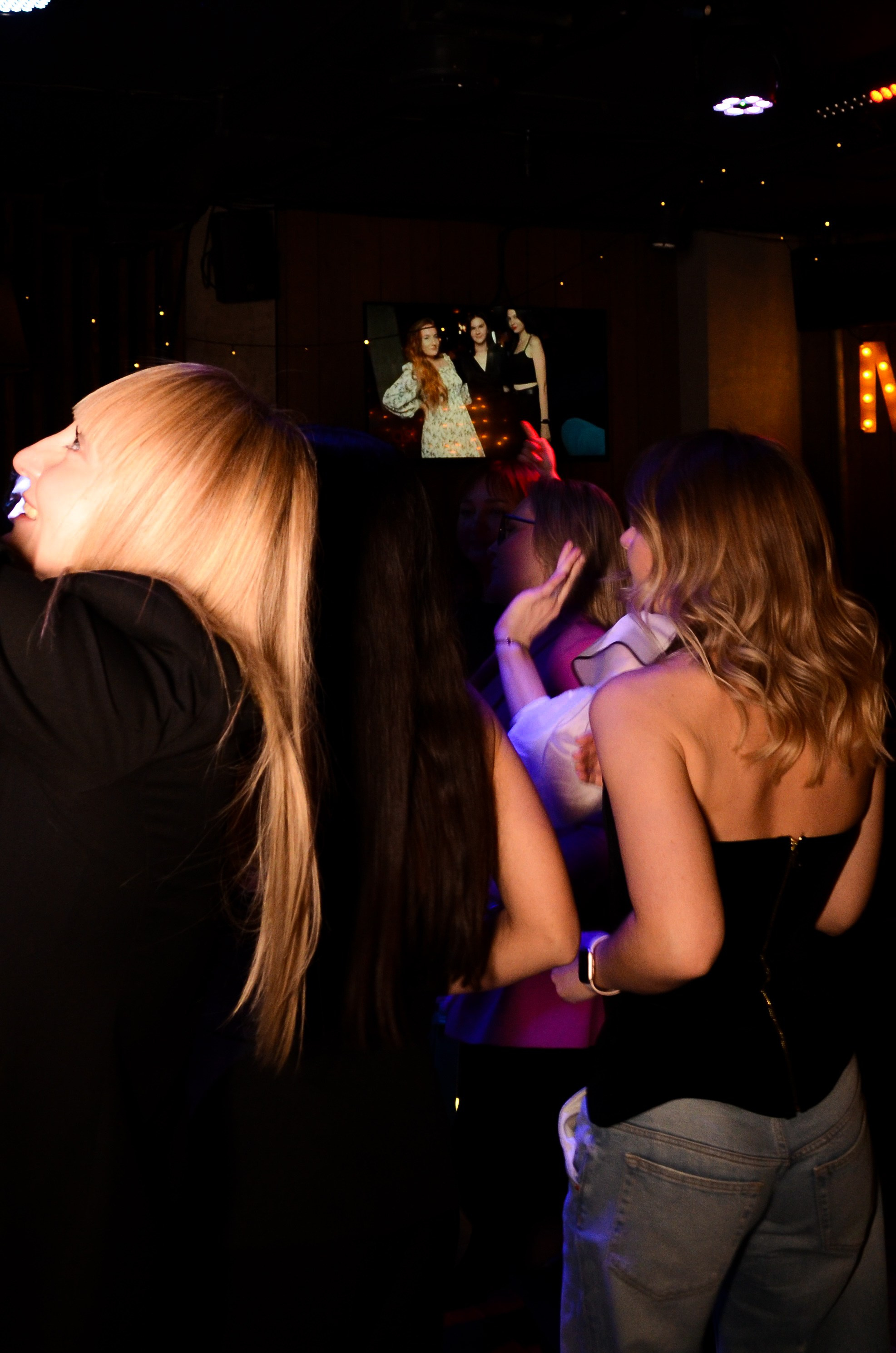 19.12.25 New Year Party. Мята Спортивная — Кальянная, караоке, бар в Минске