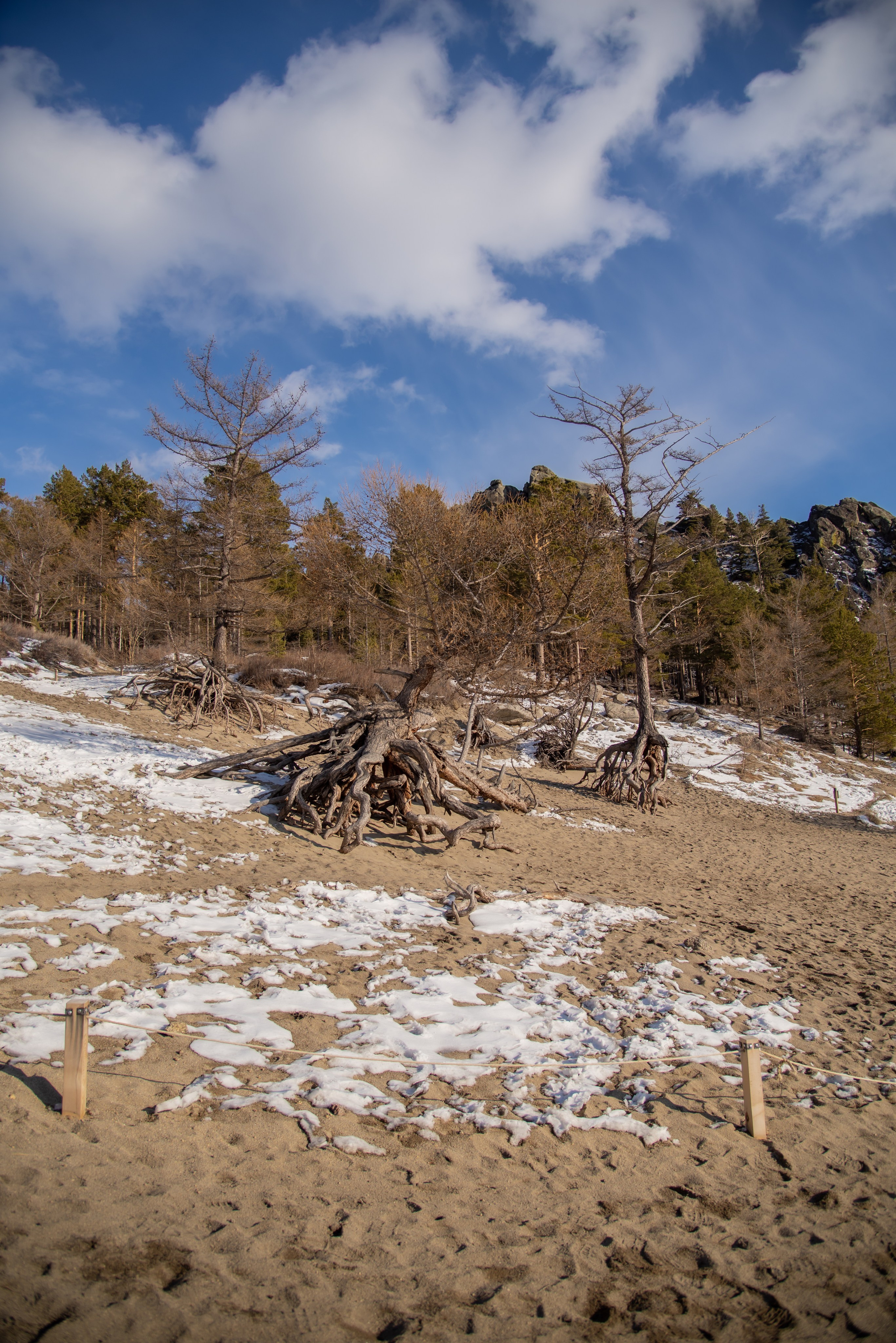 Большое Голоустное. Байкал. Занимаюсь профессиональной фотографией и живу рядом с Байкалом. Работаю в разных жанрах