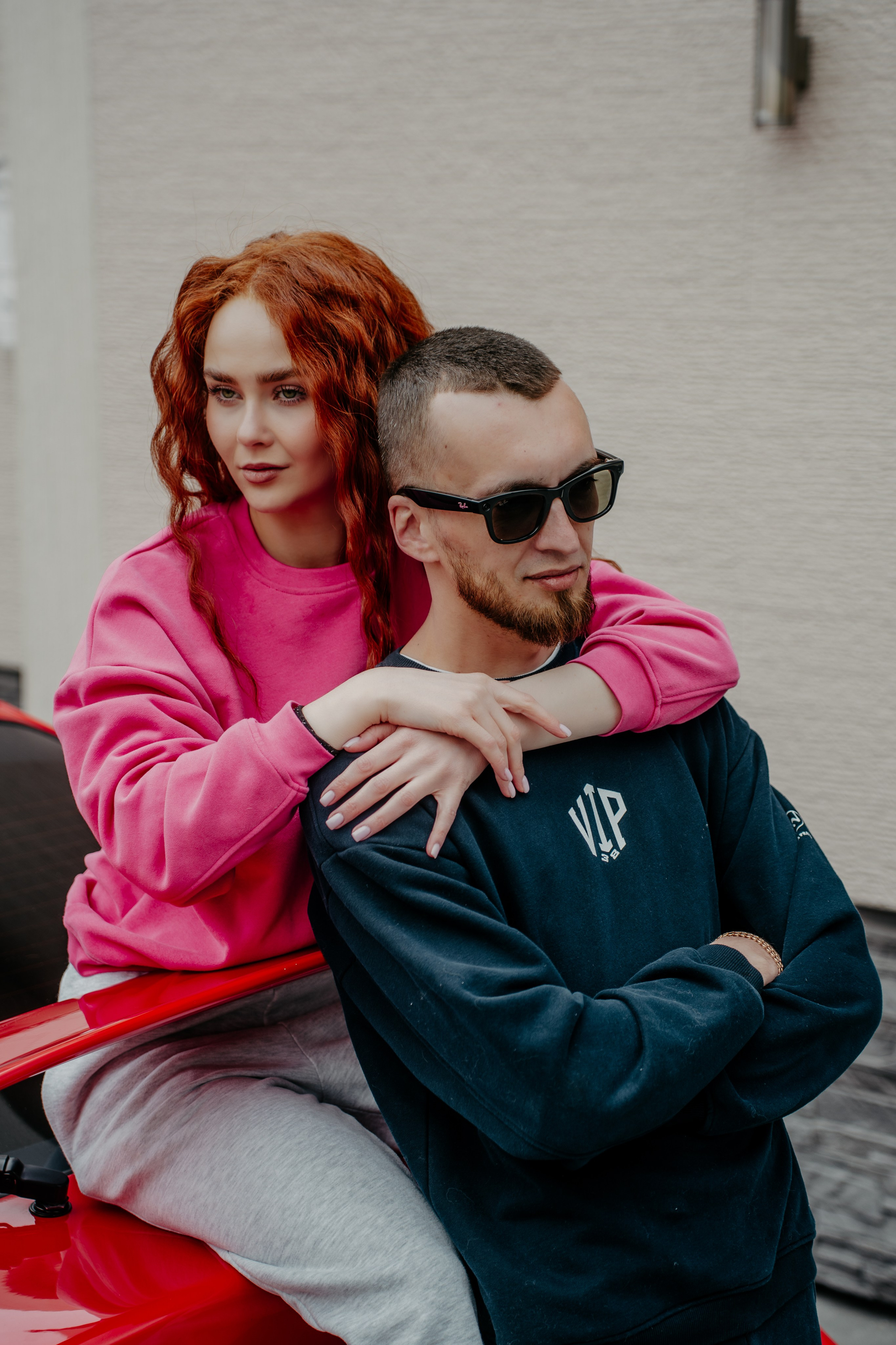 Олег и Алина. Фотограф, видеограф и пилот дрона на Байкале