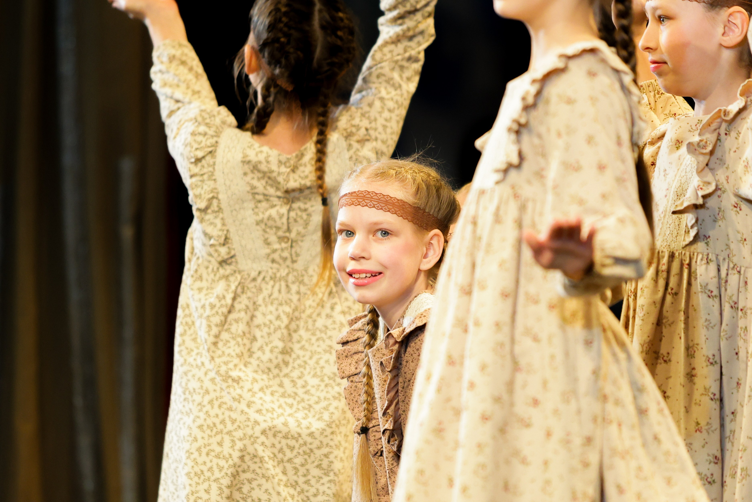 Новое Поколение. Портретный Фотограф Александр «Konevtsoph» В Санкт-Петербурге