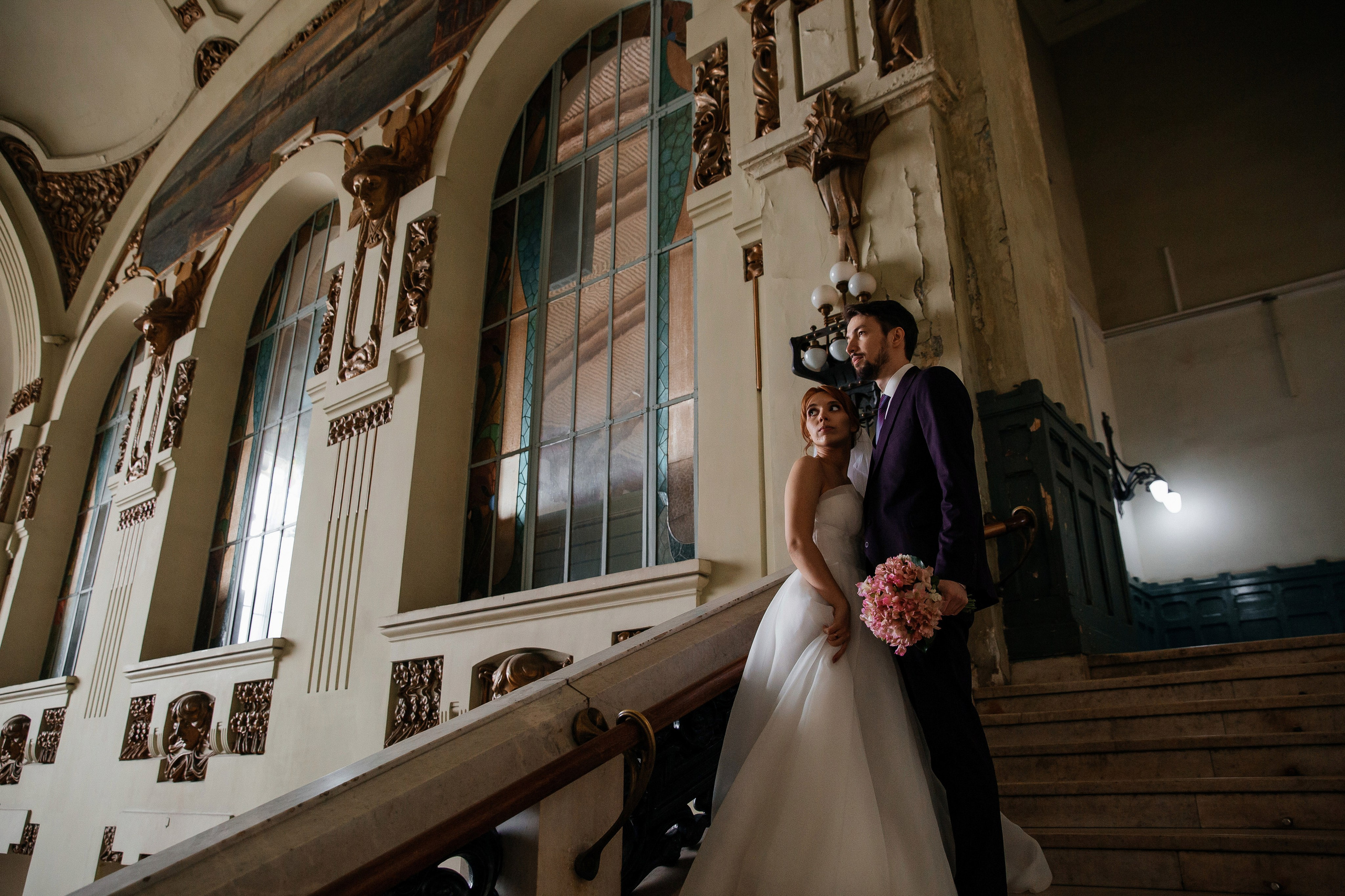 Первый ЗАГС и Фотосессия на Витебском в апреле. Свадебный фотограф в Санкт-Петербурге Вика Стукачева