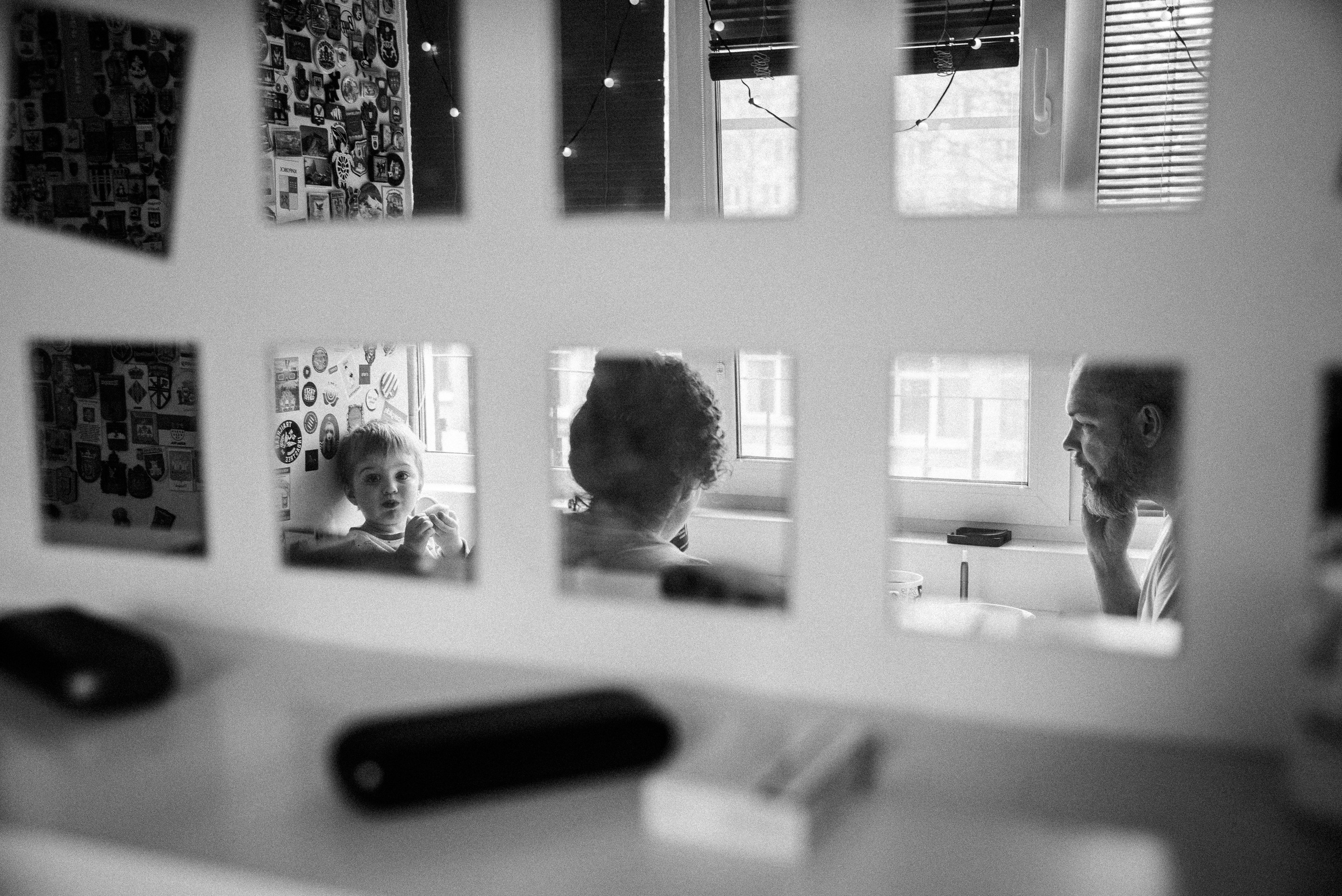 Игорь, Мила и Михаил Игоревич, домашняя история. Фотограф Денис Неместо, портрет, репортаж