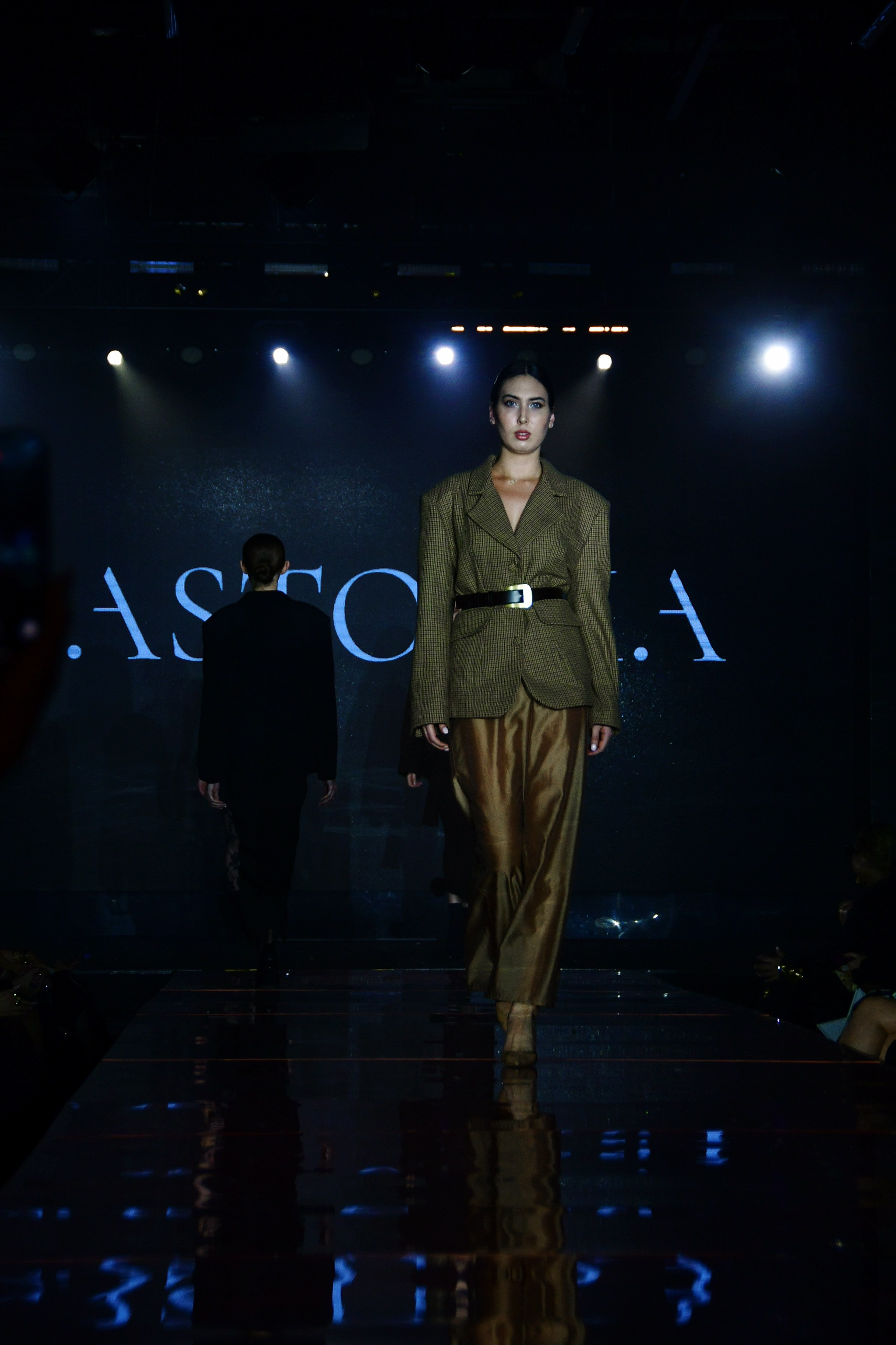 LASTOVKA показ 2025