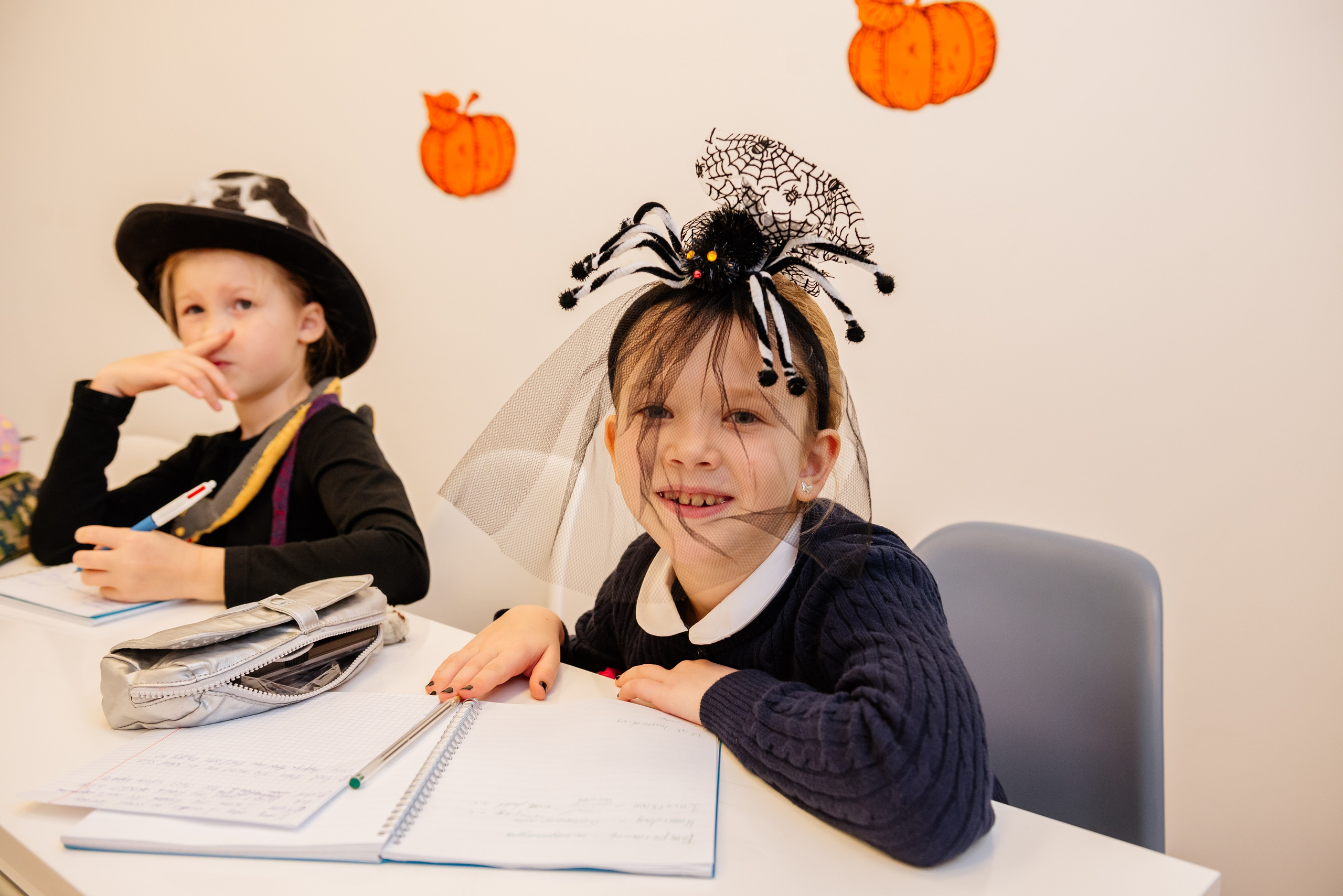Английская школа. Study Lab. Фотограф LANA STIL. Семейный, репортажный фотограф, студия. Женский, мужской портрет. Фотографирую территориально в г. Королев, Москва, МО