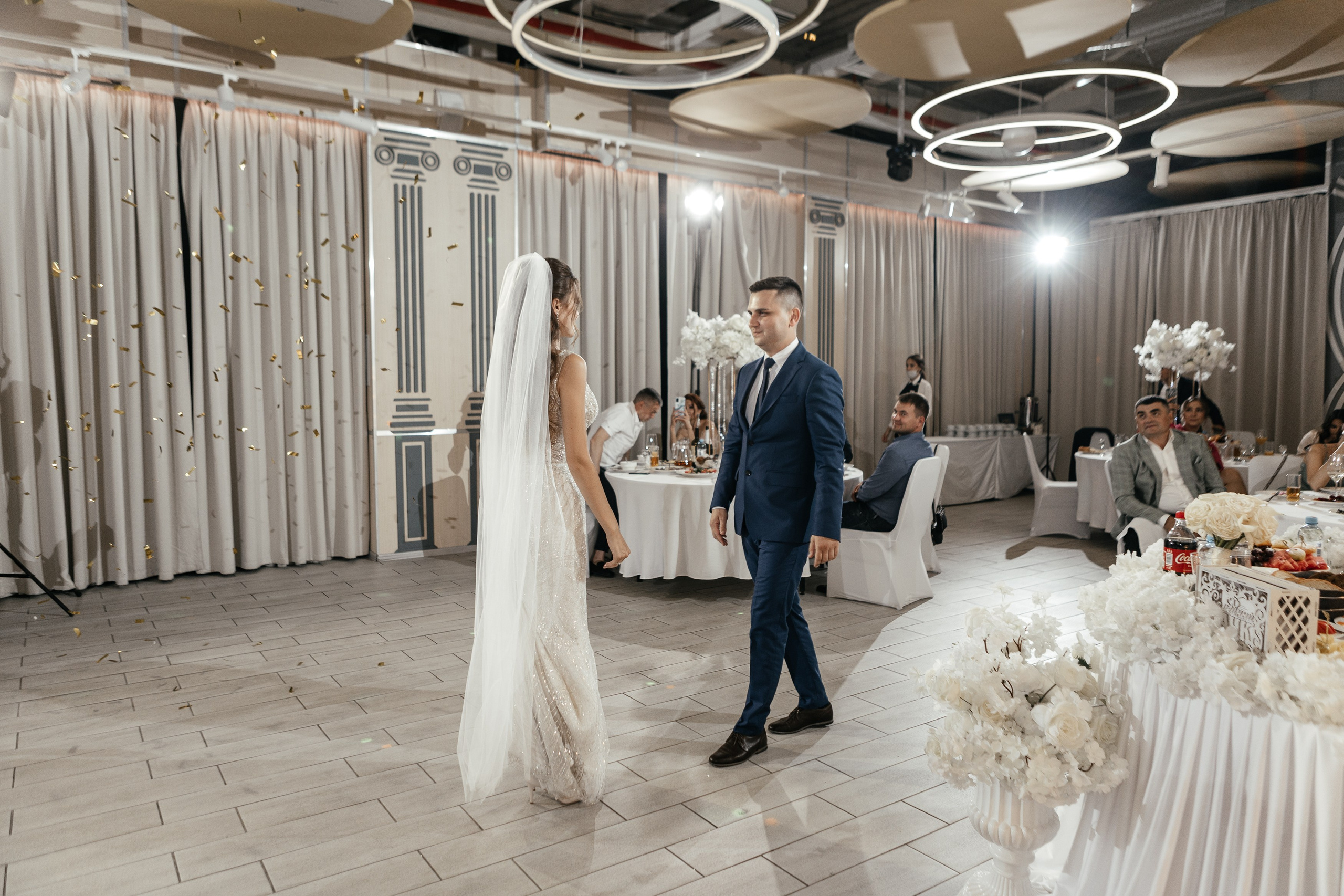 Свадебный фотограф Уфа — Руслан ГабдлисламовЖивые эмоции, красивые кадры, воспоминания на всю жизнь.Работаю по всей Республике Башкортоста. Свадебный фотограф Уфа Руслан Габдлисламов