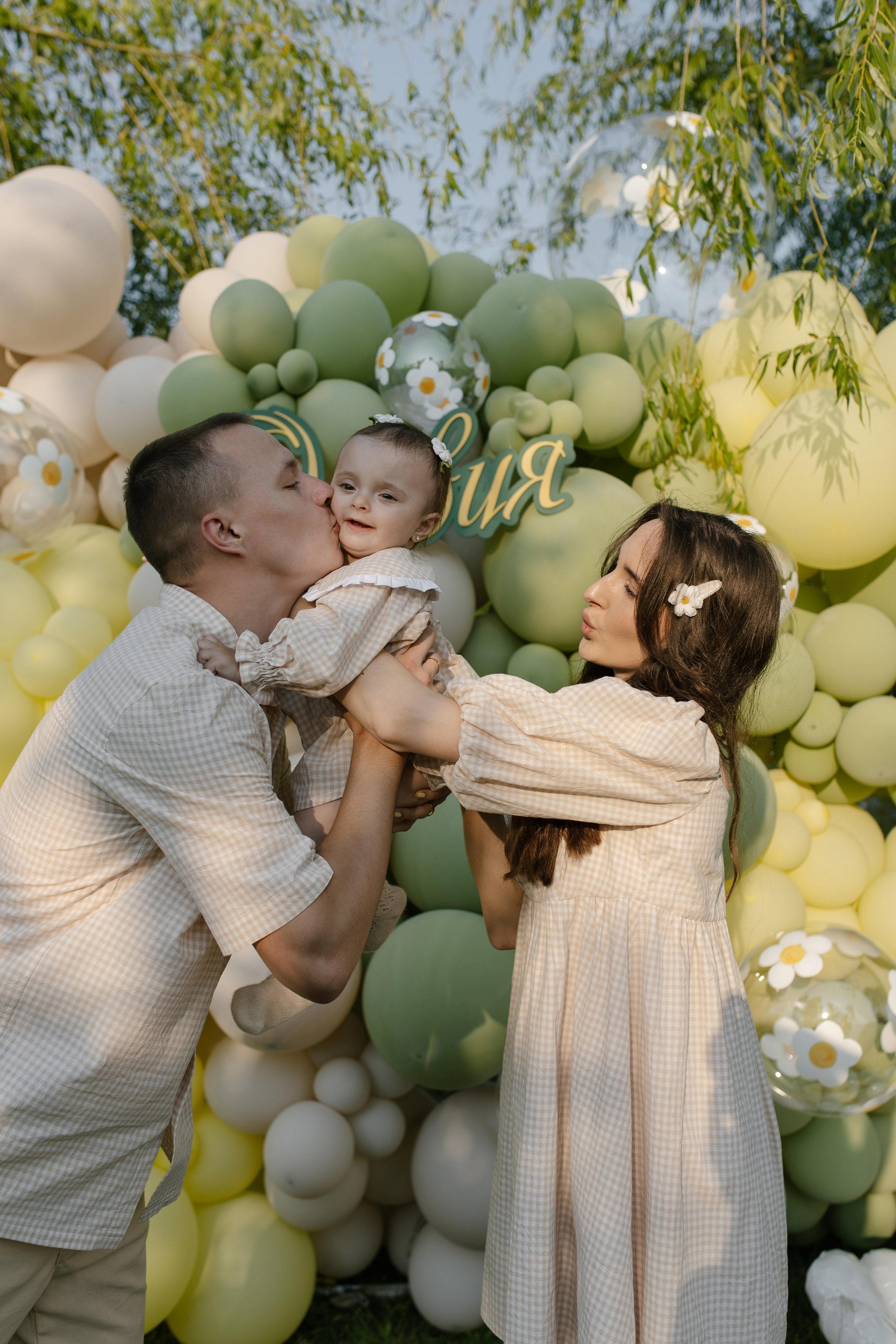 Оливии 1 годик. Свадебный и семейный фотограф в Краснодаре/Геленджике/Сочи/Санкт-Петербурге