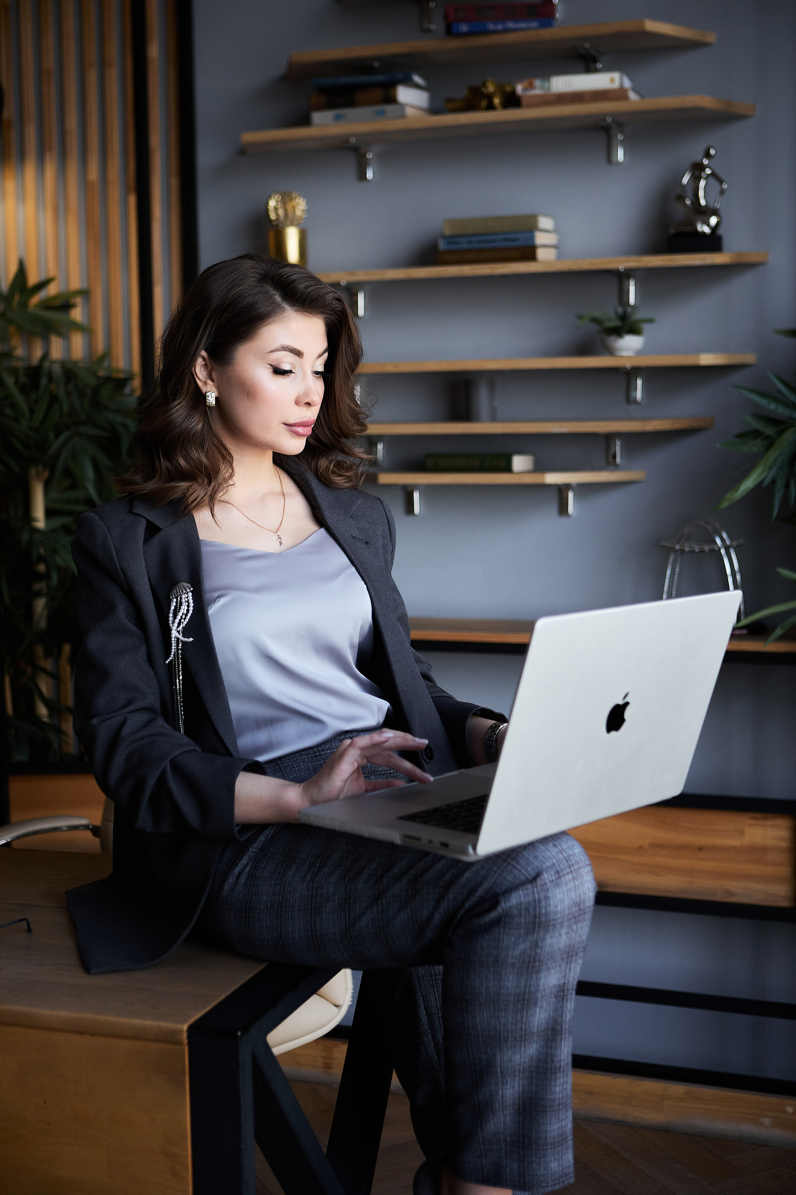 Бизнес-портрет 2024 год. Репортажный Фотограф Москва Дарья Лунева