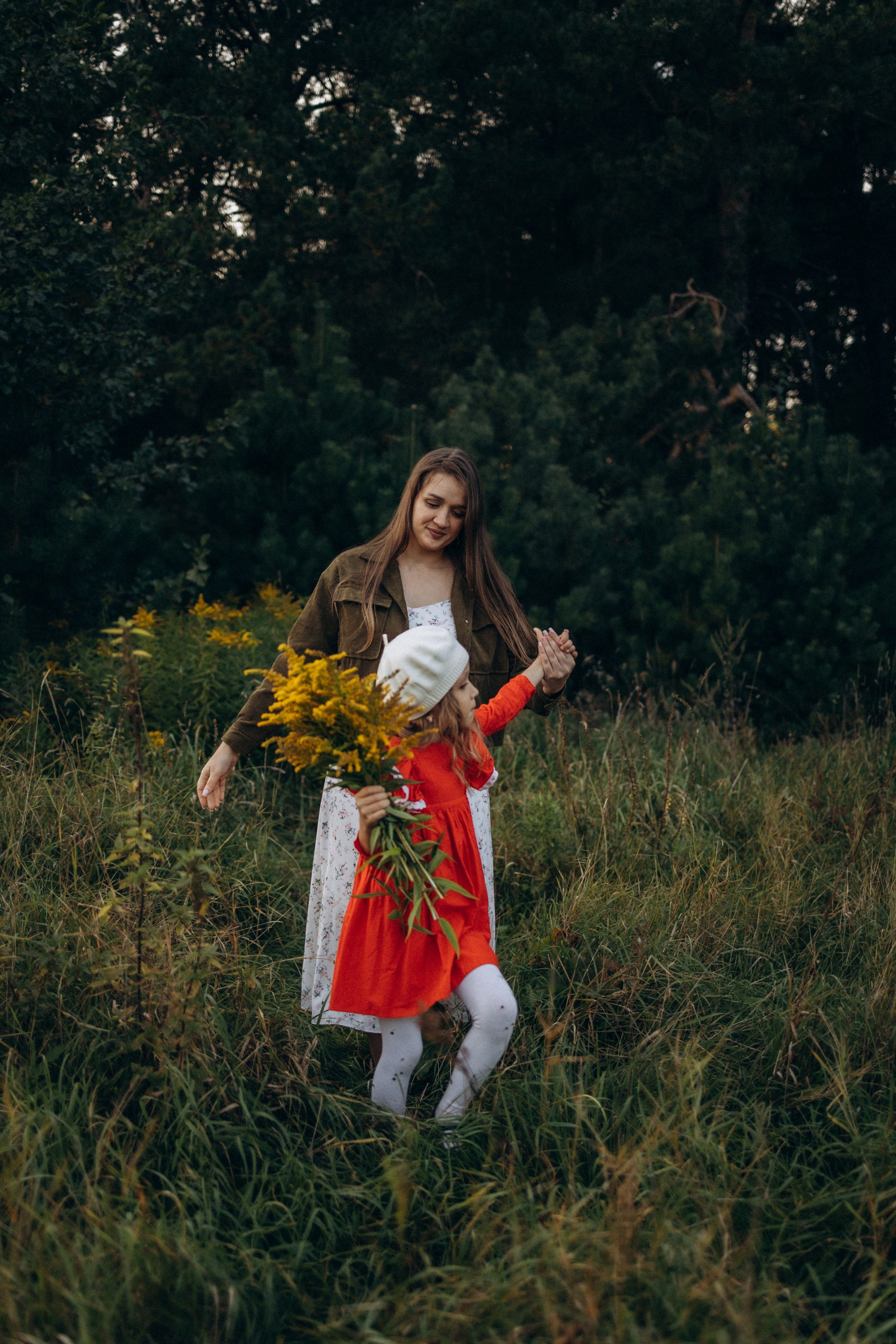 Семейная фотосессия (15.09.2025 г.) г. Жуков (Калужская обл.). Надежда Стар семейный и церковный фотограф в Жукове и Калужской области