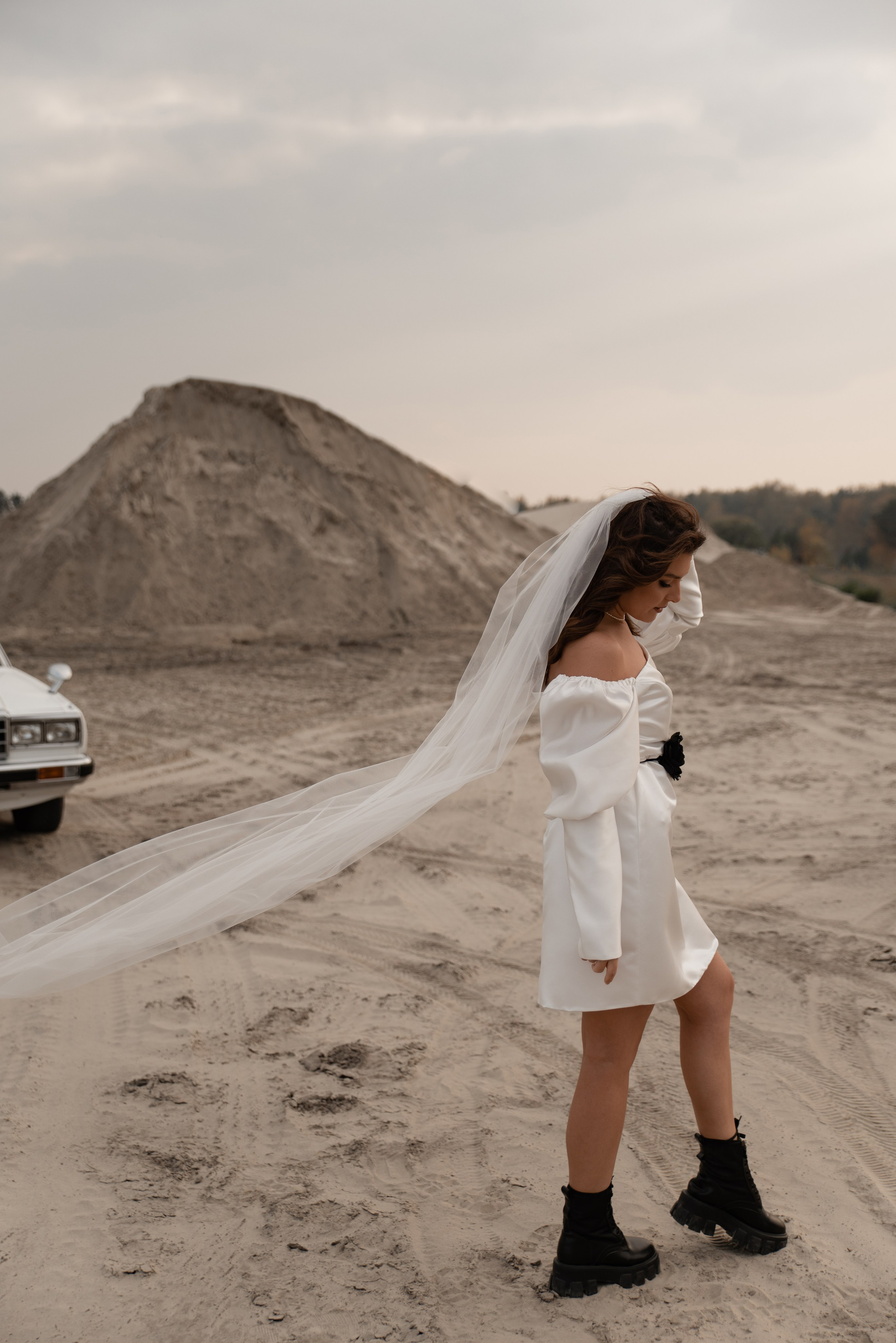 Алена и Женя, съемка с ретро машиной (съемка в рамках моего Воркшопа). Свадебный фотограф Тюмень Анастасия Битная