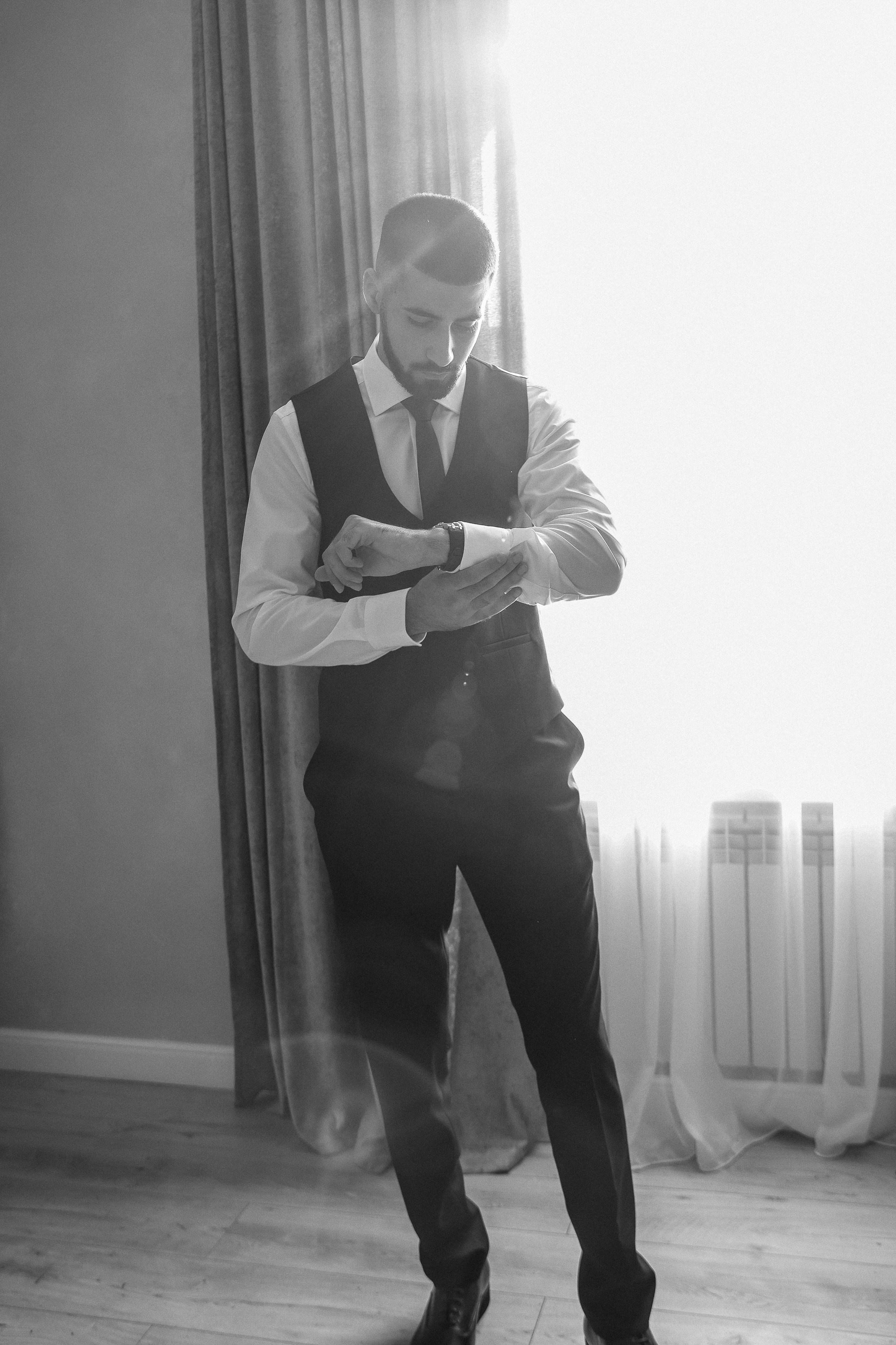 Сборы жениха. Фотограф Юлия Мальцева