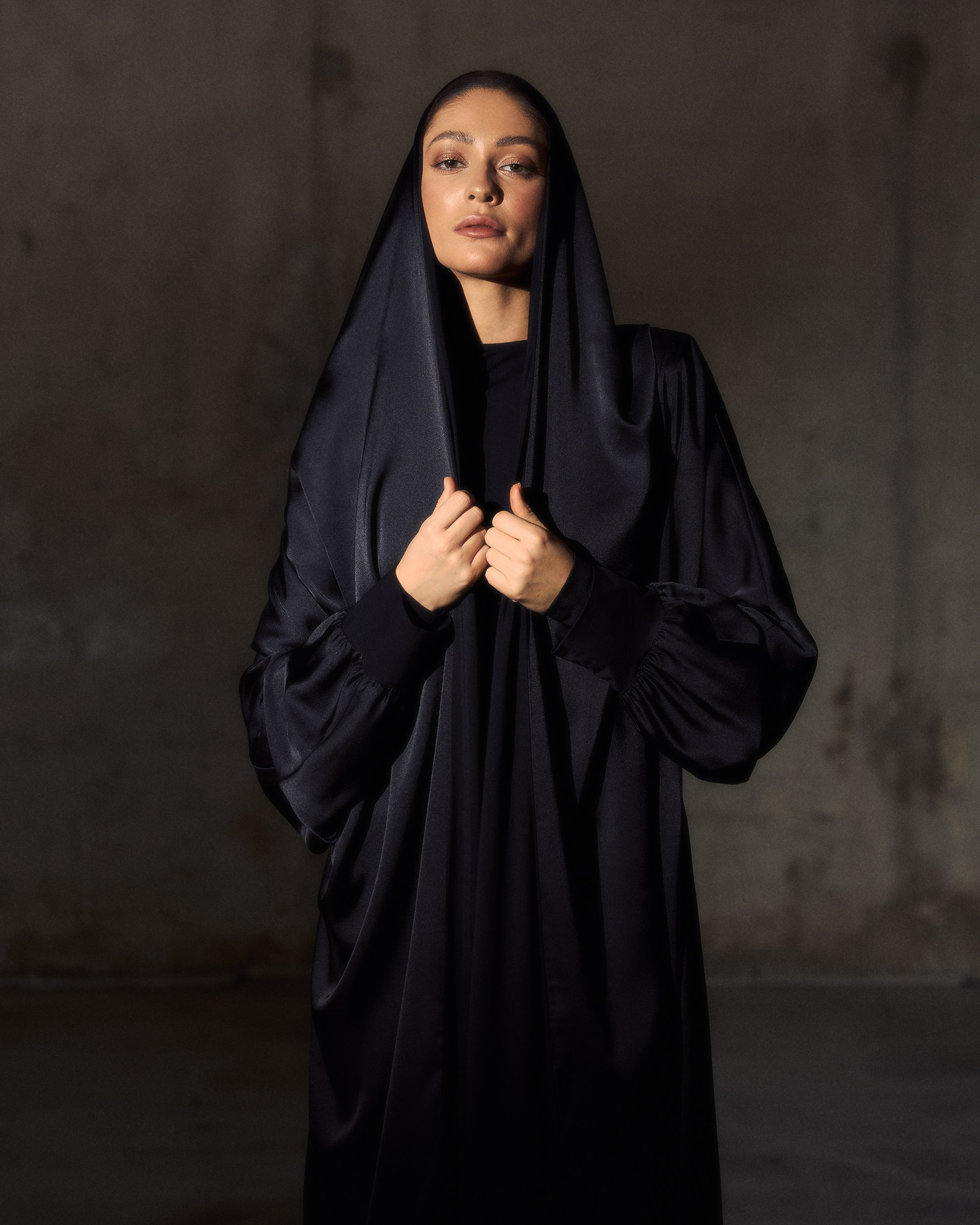 Съемка лукбука для бренда одежды в Москве. Букалова Людмила — фотограф для брендов одежды в Москве