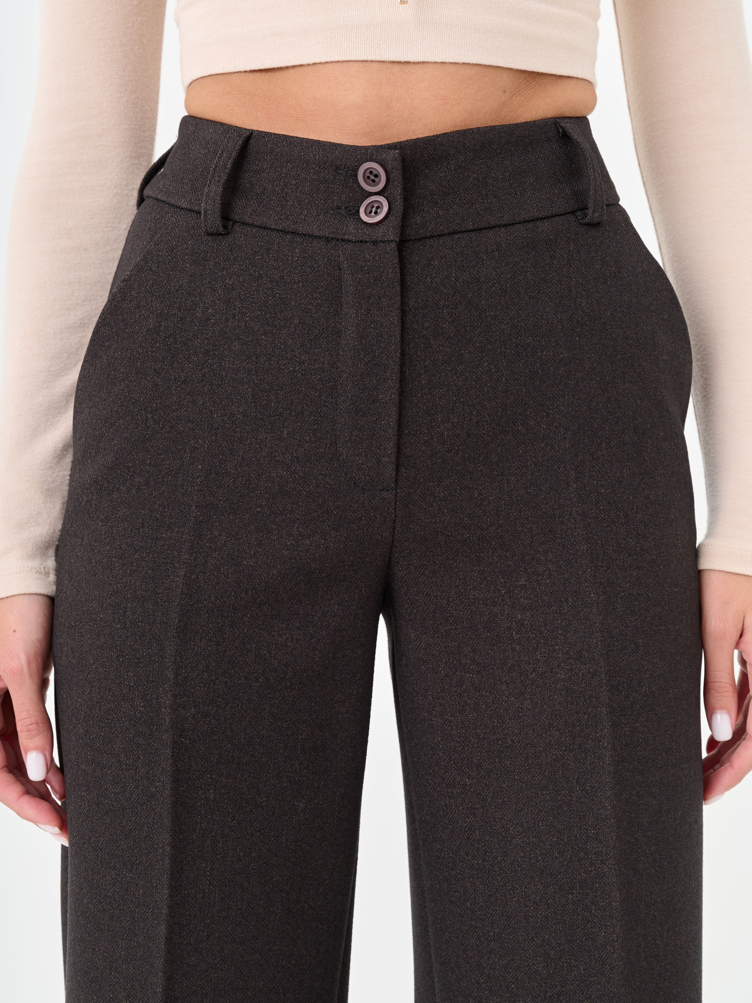 Каталог для продакшна BURO. Fashion фотограф в Москве Ксения Чупрунова