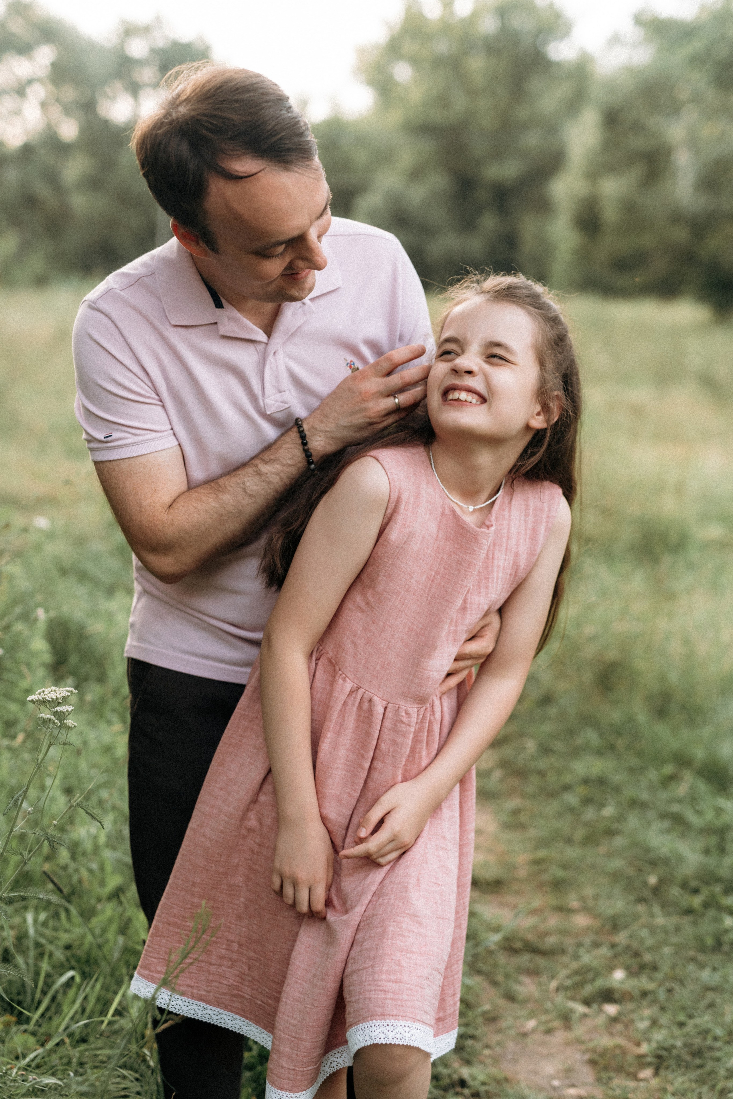 Семейная фотосессия на берегу реки для Миши, Тани, Сони и Таи. Свадебный фотограф в Тамбове Павел Четвертков