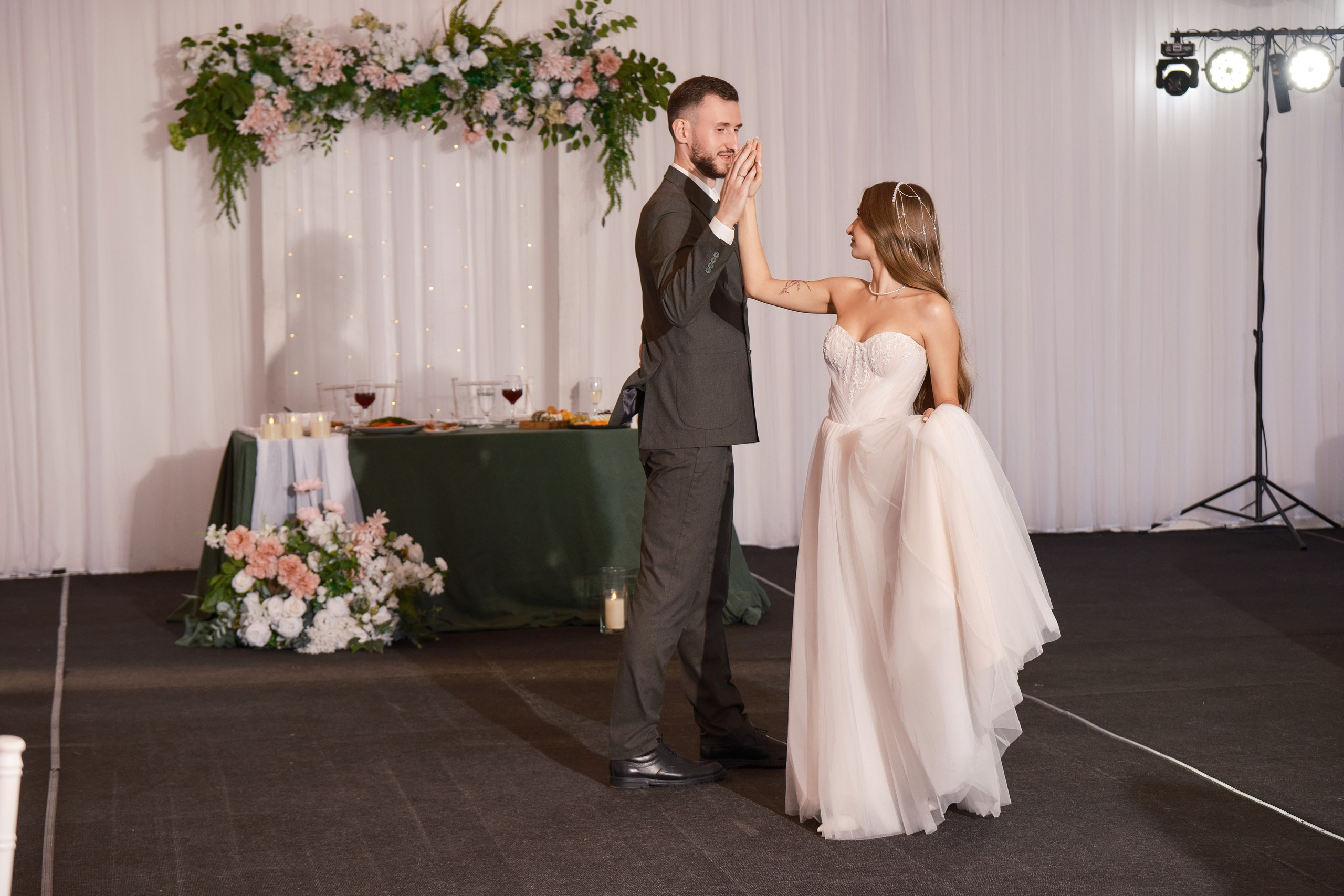 АРТЕМ И ЕКАТЕРИНА. Свадебный фотограф в Екатеринбурге Соседков Евгений