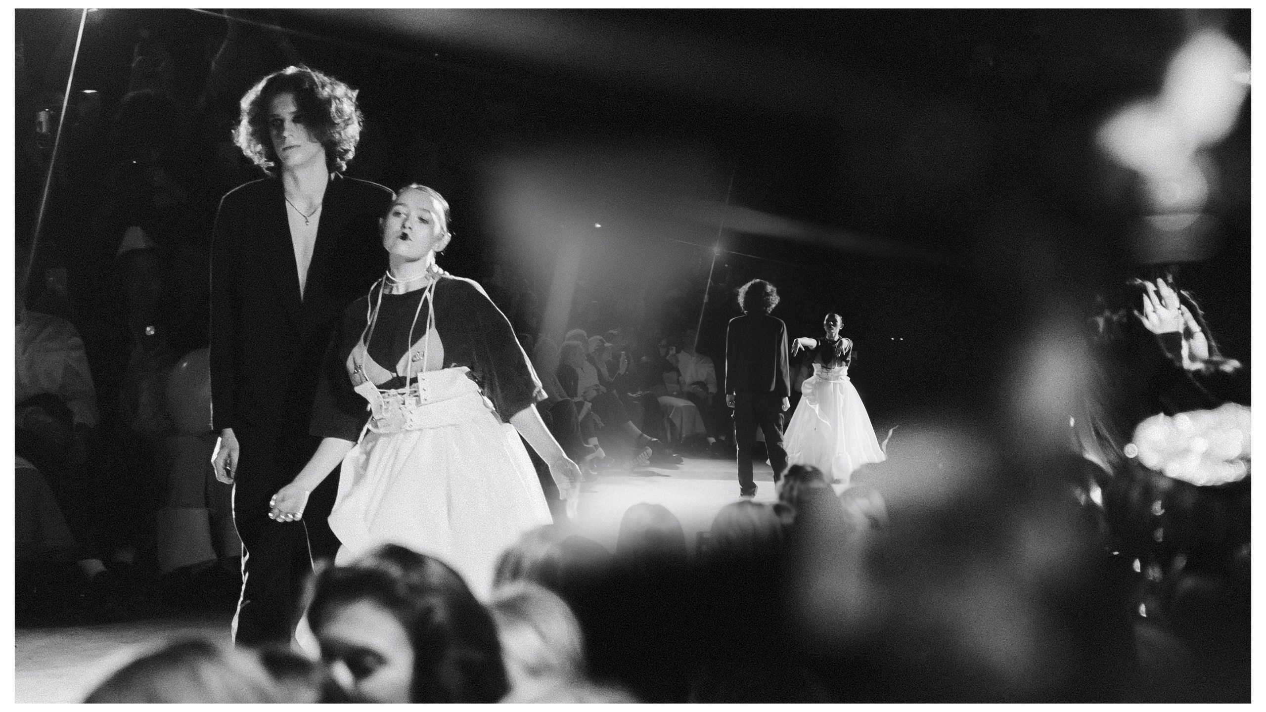 Auxi Noise fashion spb. Репортажный и студийный фотограф в Санкт-Петербурге Марк Скворцов