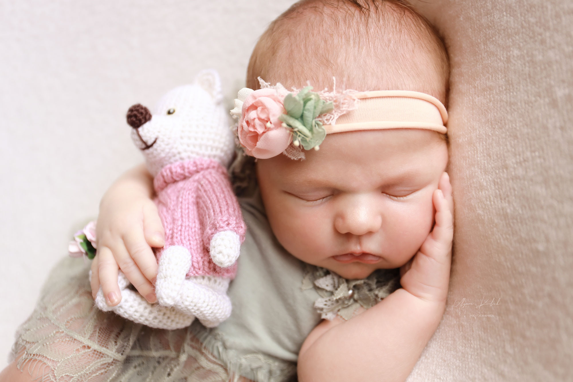 Newborn. Фотограф беременности, новорожденных и детей до года в Астане