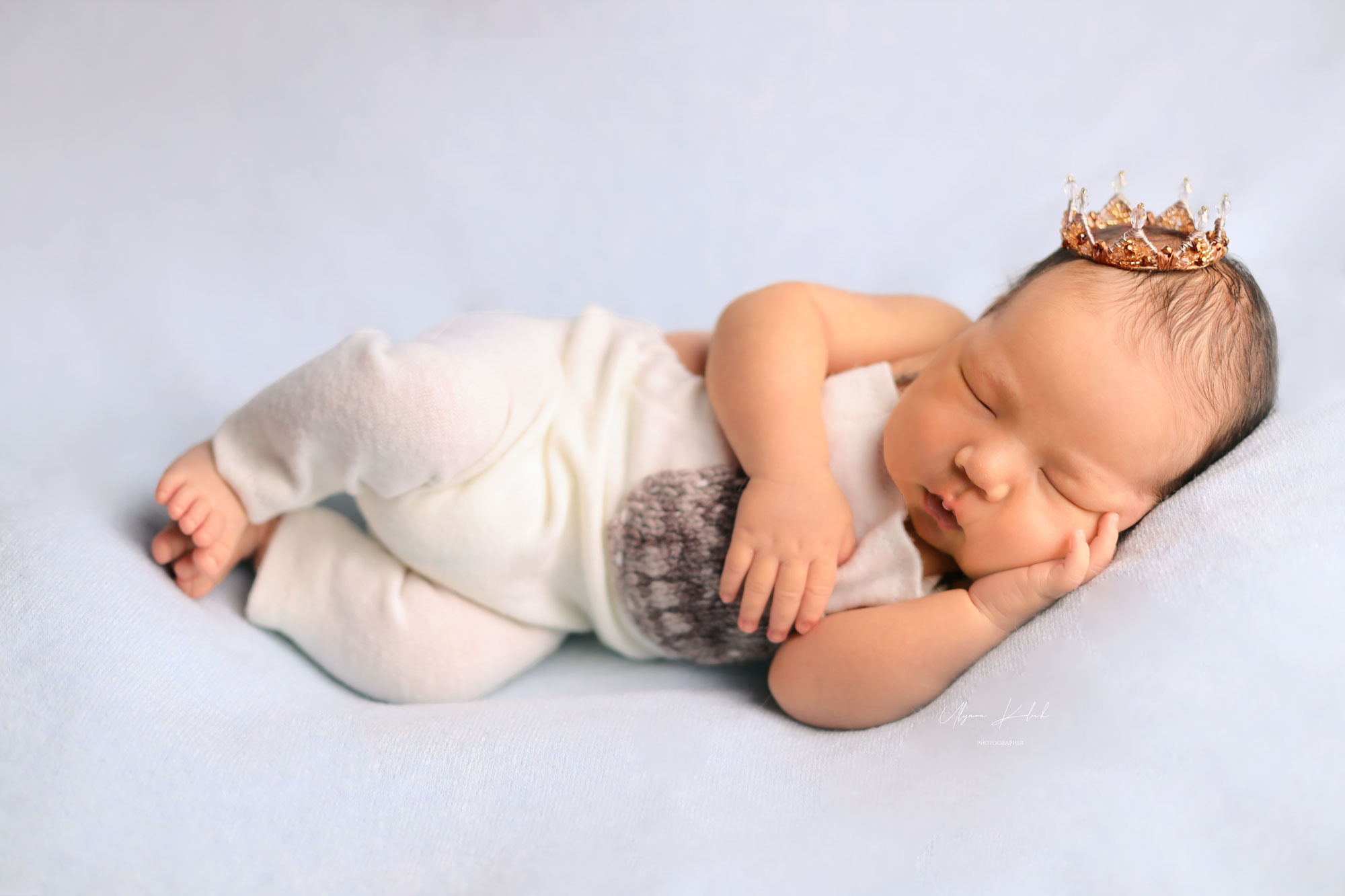 Фотосъёмка маленького Джигита. Фотограф беременности, новорожденных и детей до года в Астане