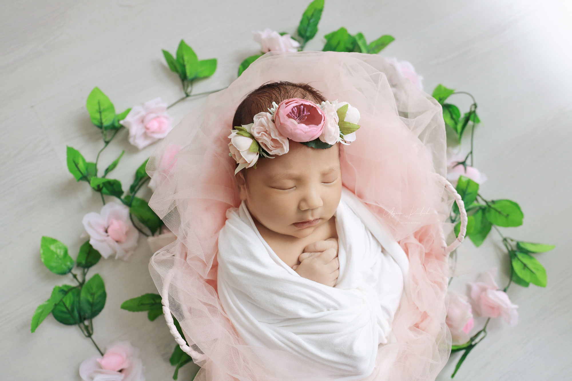 Newborn. Фотограф беременности, новорожденных и детей до года в Астане