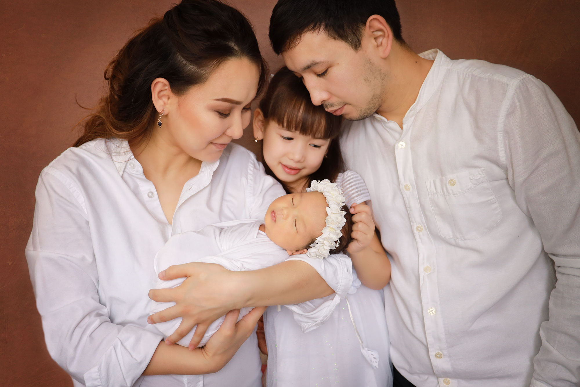 Newborn семейные. Фотограф беременности, новорожденных и детей до года в Астане