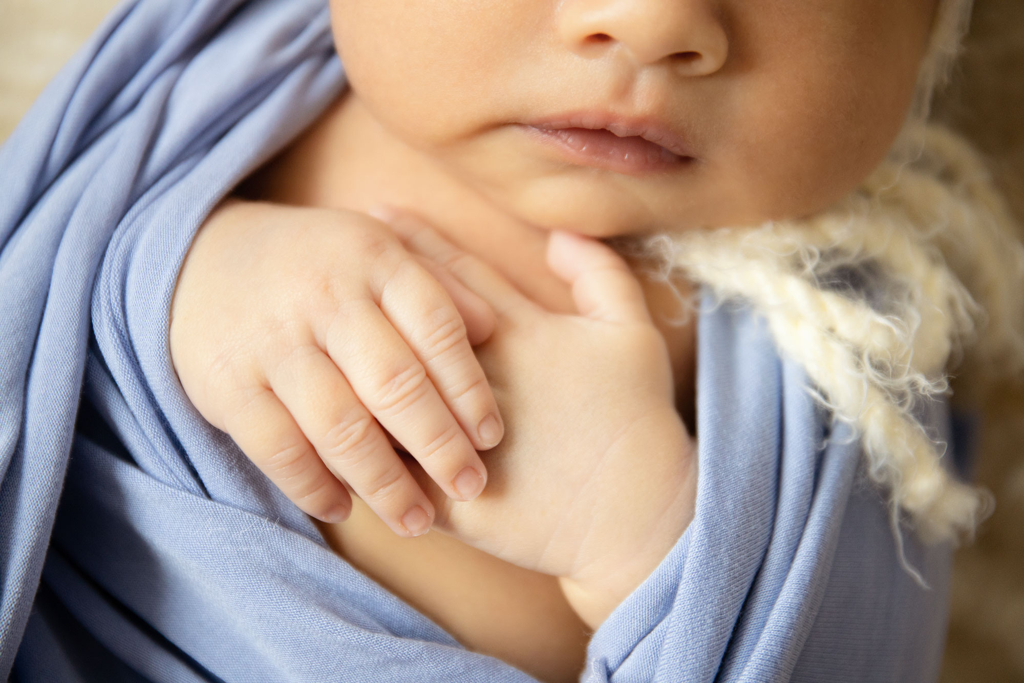 Newborn. Фотограф беременности, новорожденных и детей до года в Астане