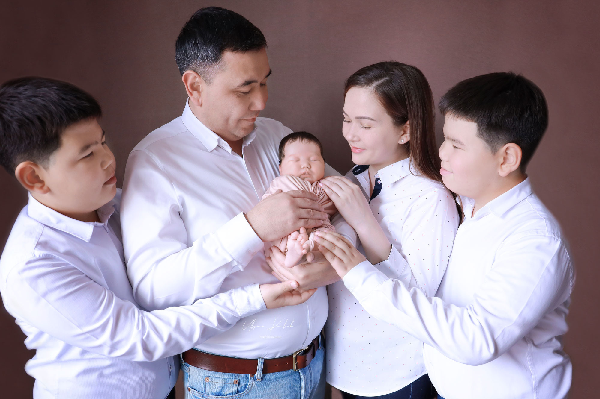 Newborn семейные. Фотограф беременности, новорожденных и детей до года в Астане