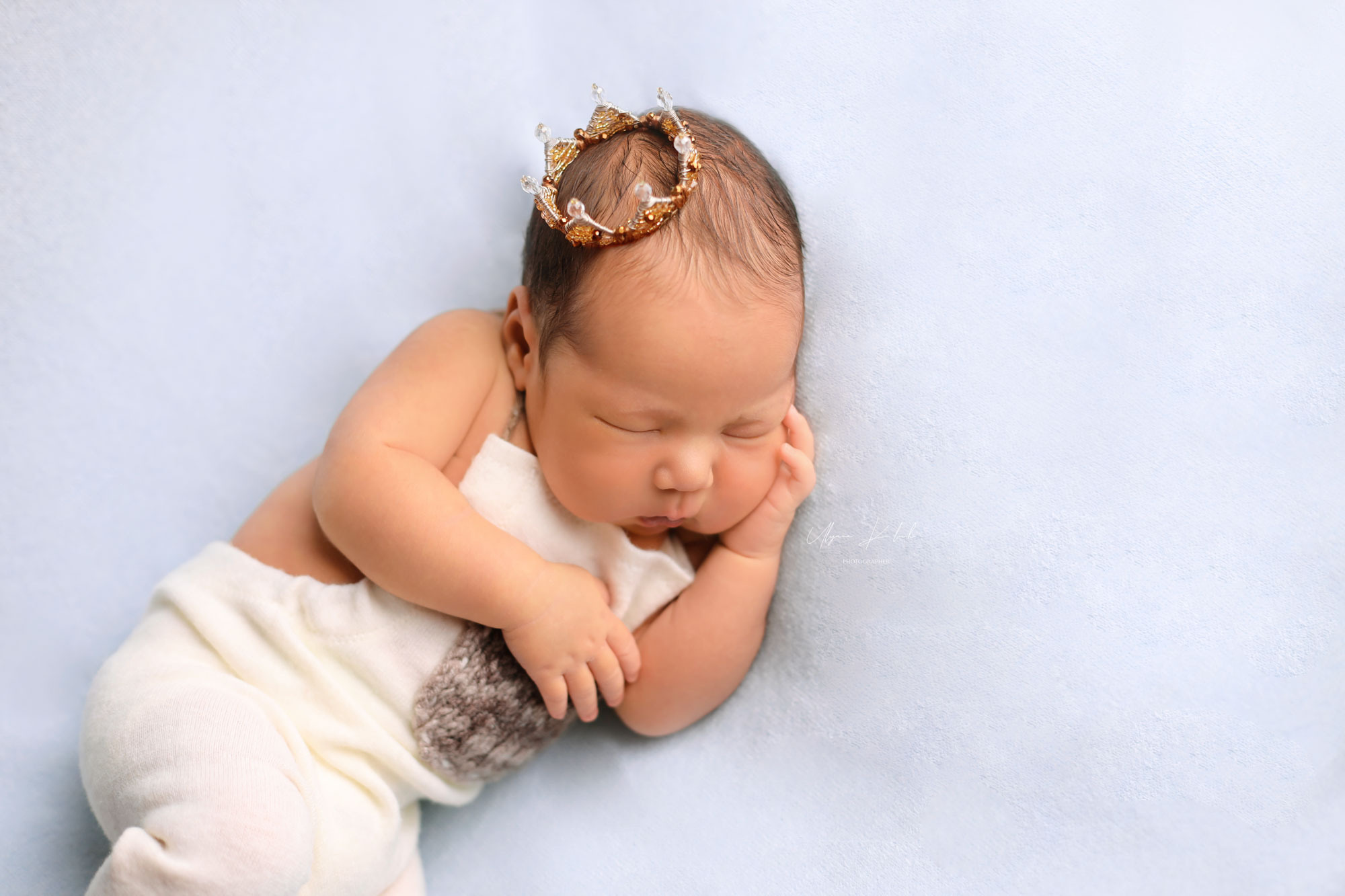 Фотосъёмка маленького Джигита. Фотограф беременности, новорожденных и детей до года в Астане