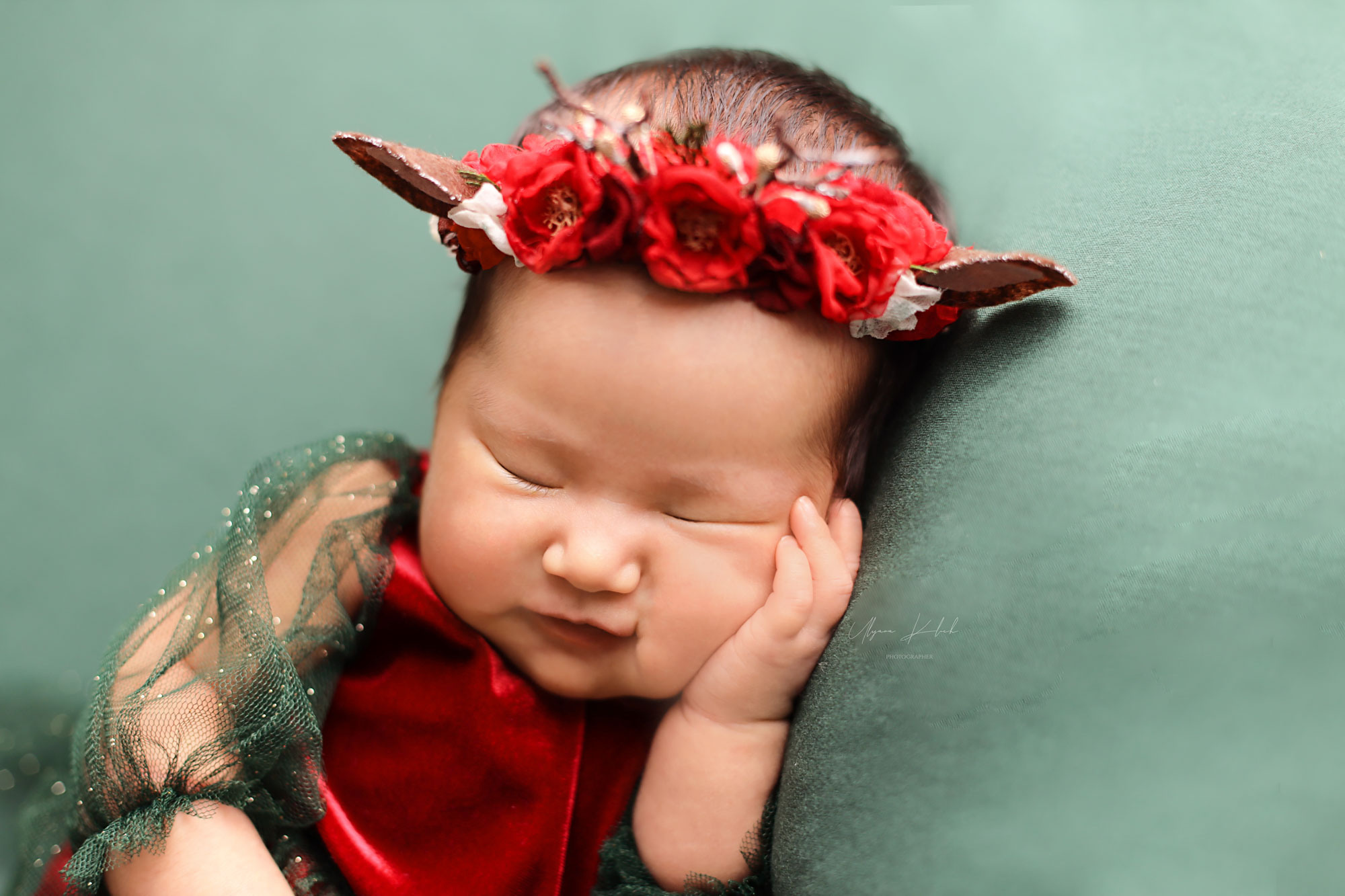 Первая фотосесия для малышки. Фотограф беременности, новорожденных и детей до года в Астане