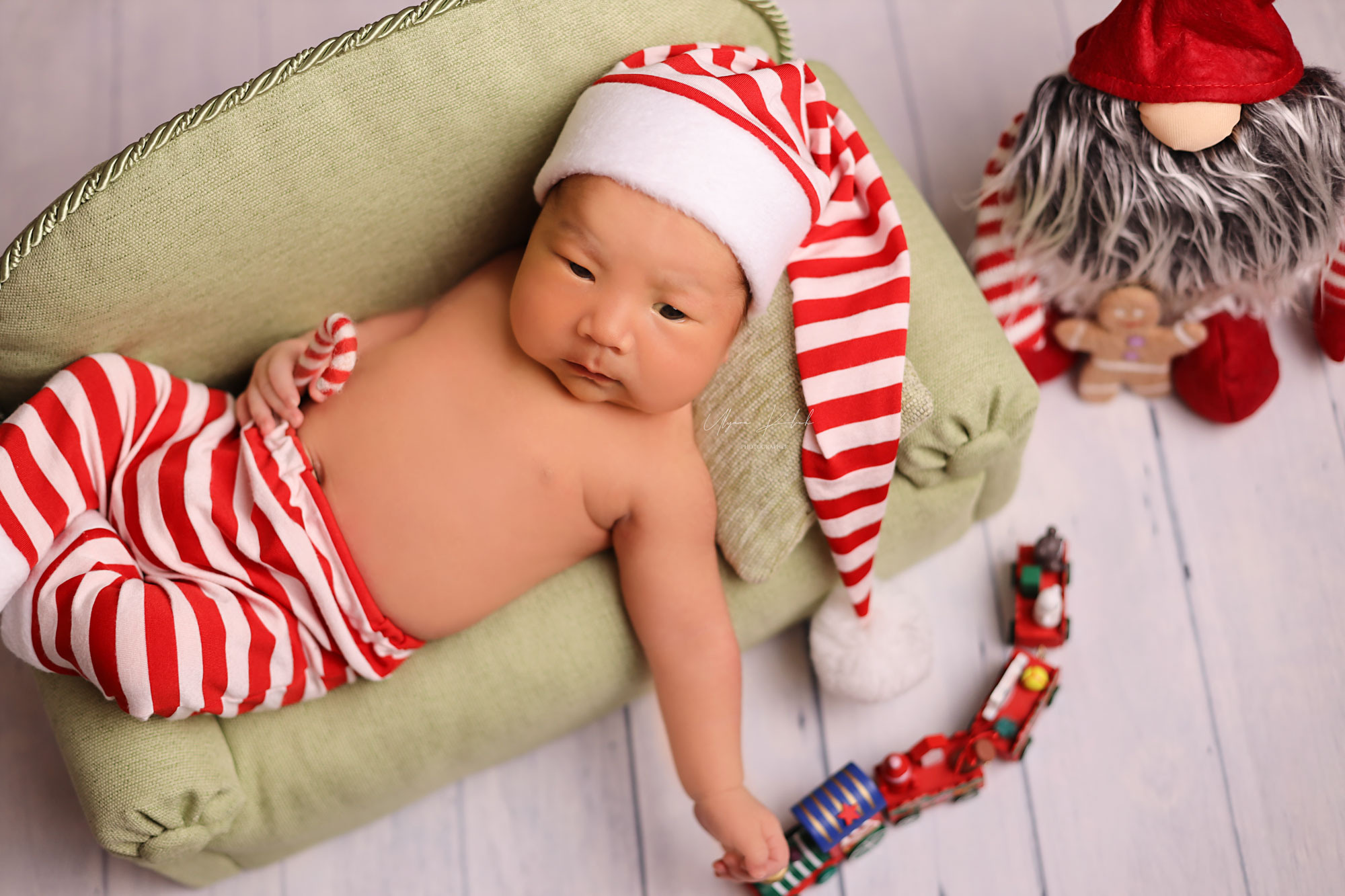 Фотосъёмка маленького Джигита. Фотограф беременности, новорожденных и детей до года в Астане