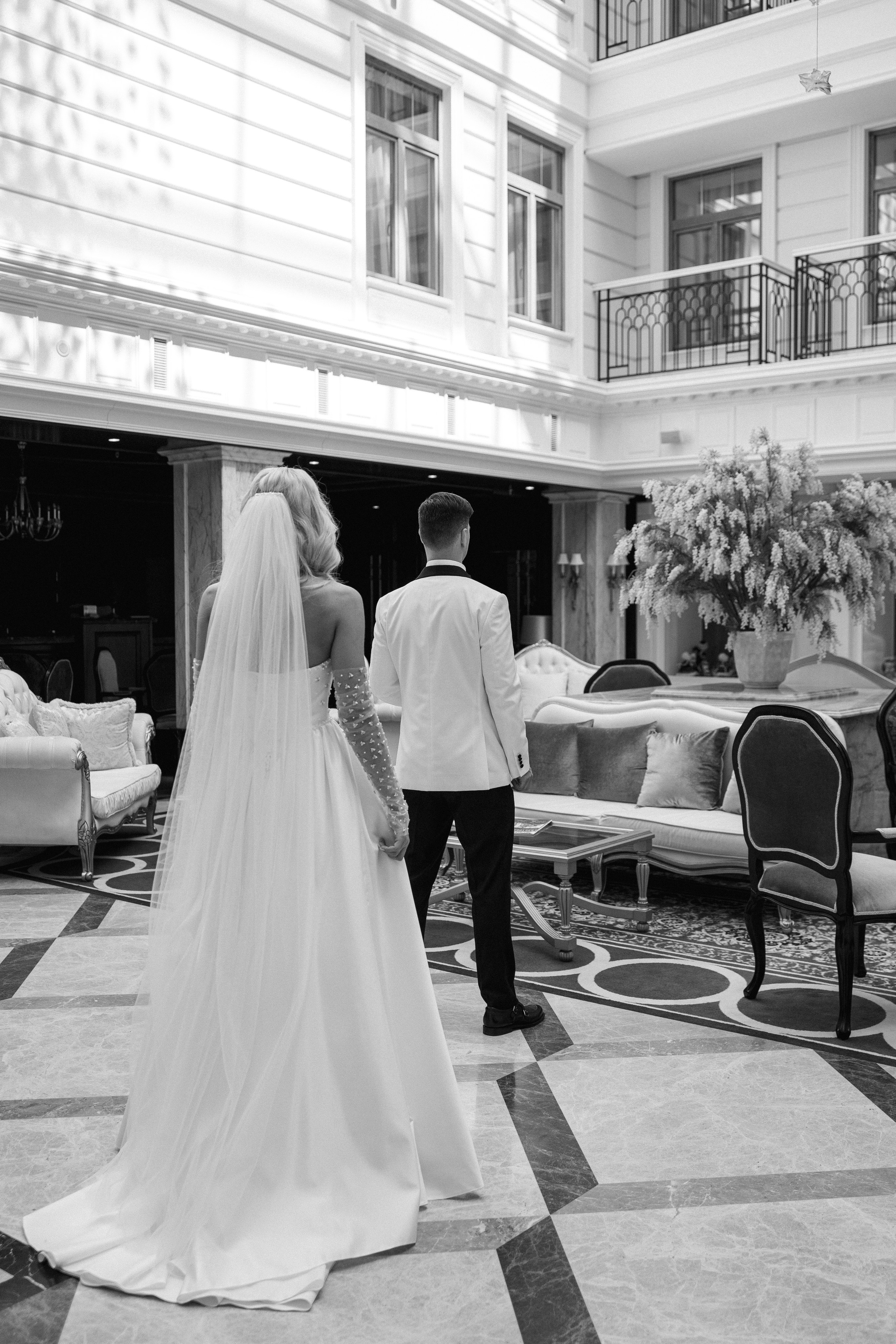 Моменты в ритме стиля. Свадебный фотограф в Санкт-Петербурге