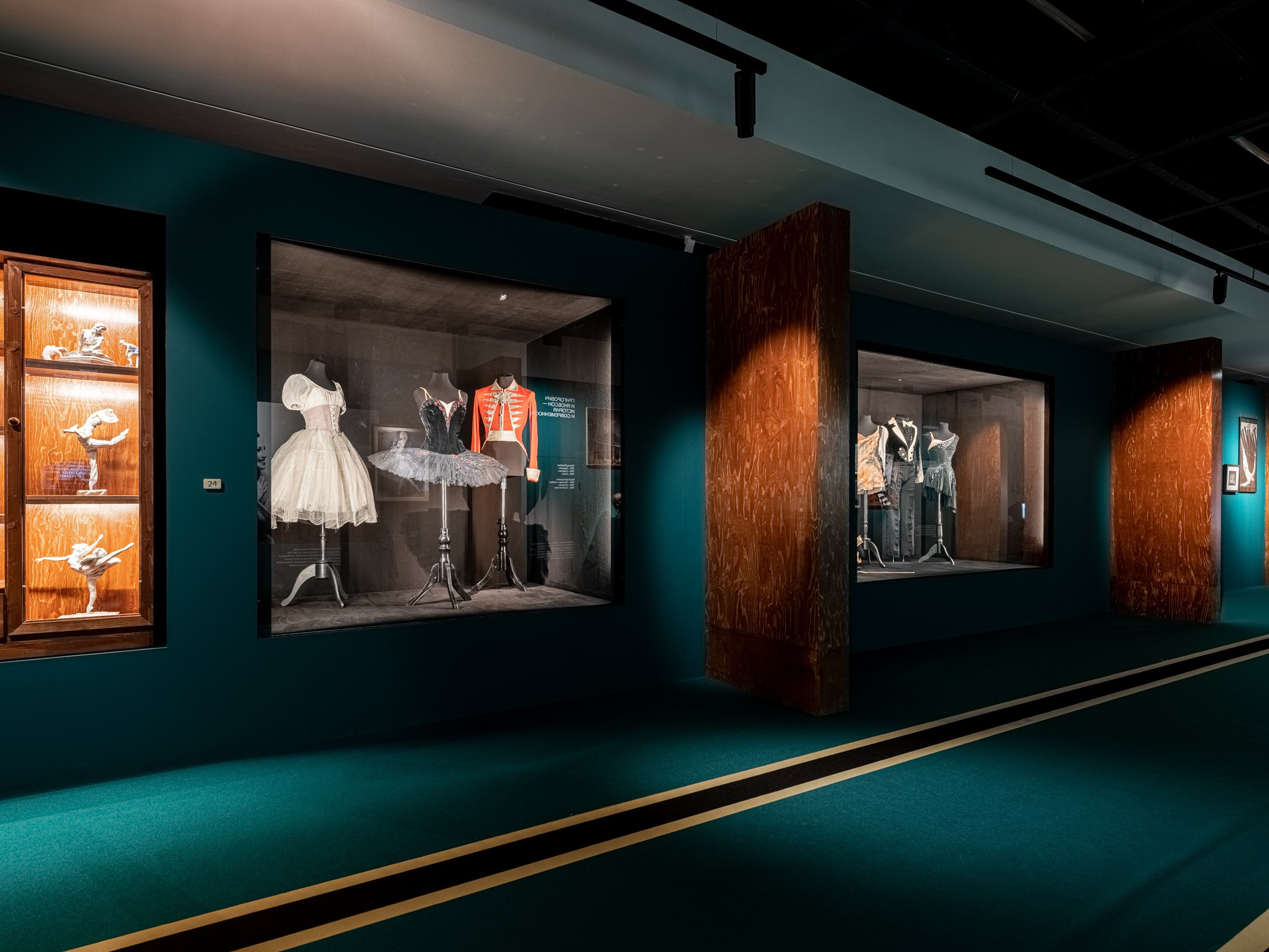 Выставка «Первая позиция. Русский балет» Манеж (СПБ) Planet9 РОСИЗО 2023. Фотограф Василий Буланов