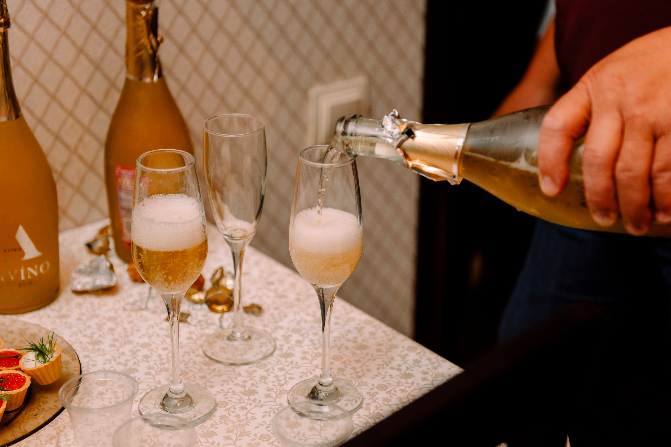 Виктория и Алексей — традиционная свадьба. Семейный и свадебный фотограф в Рязани Лиза Голованова