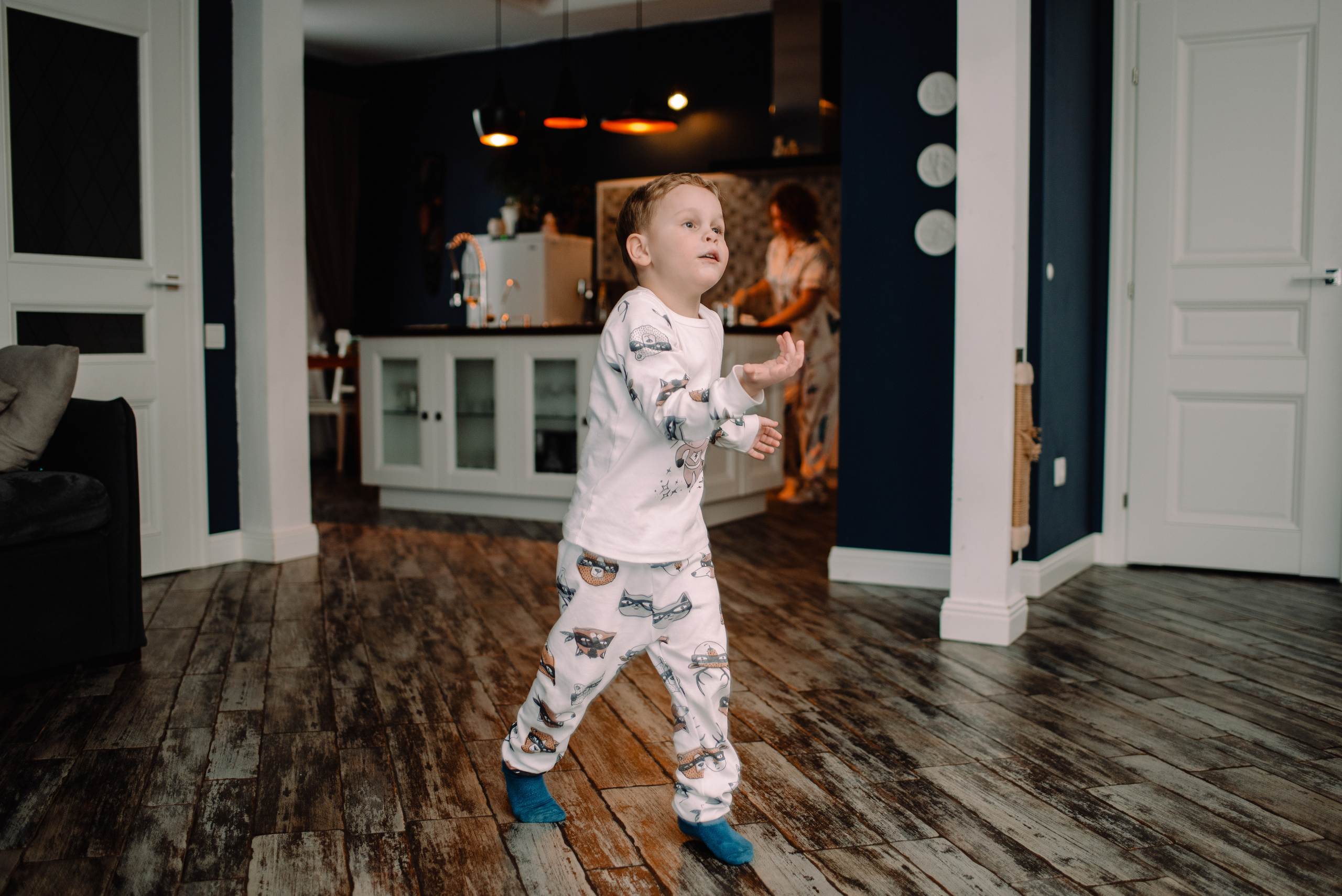 Ваня дома в воскресенье. Семейный и свадебный фотограф в Рязани Лиза Голованова