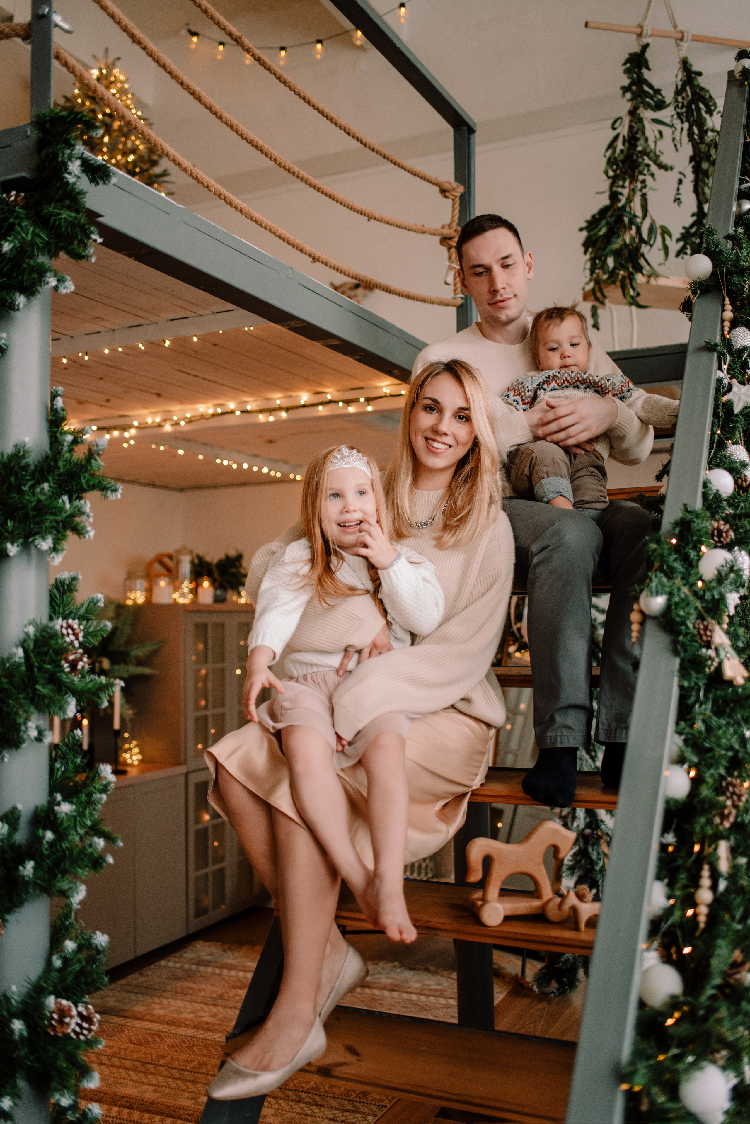 Лена, Слава, Мила и Максим. Семейный и свадебный фотограф в Рязани Лиза Голованова