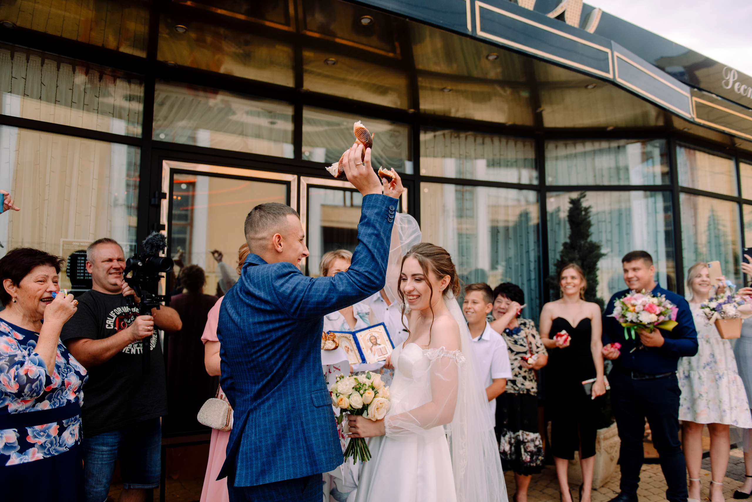 Виктория и Алексей — традиционная свадьба. Семейный и свадебный фотограф в Рязани Лиза Голованова