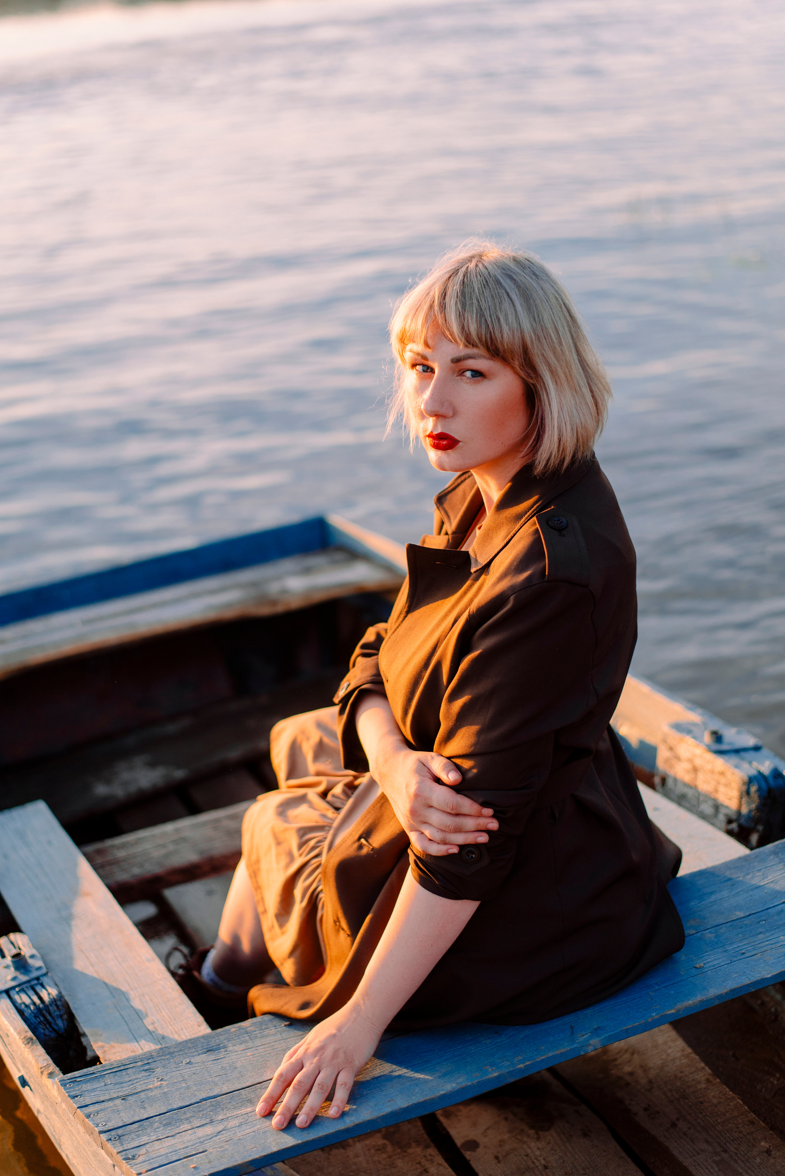 Валя в лодочке 🌅. Семейный и свадебный фотограф в Рязани Лиза Голованова