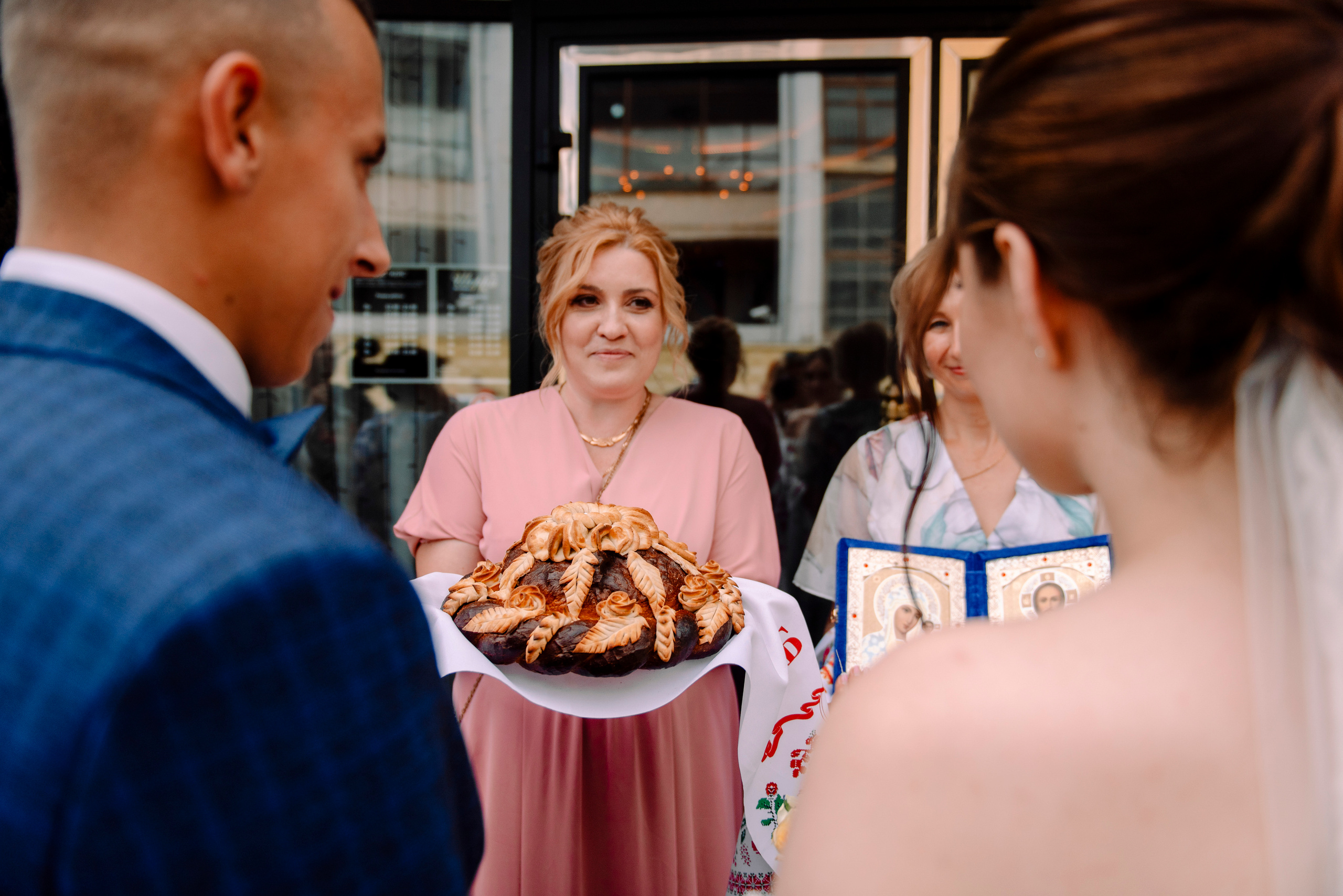 Виктория и Алексей — традиционная свадьба. Семейный и свадебный фотограф в Рязани Лиза Голованова